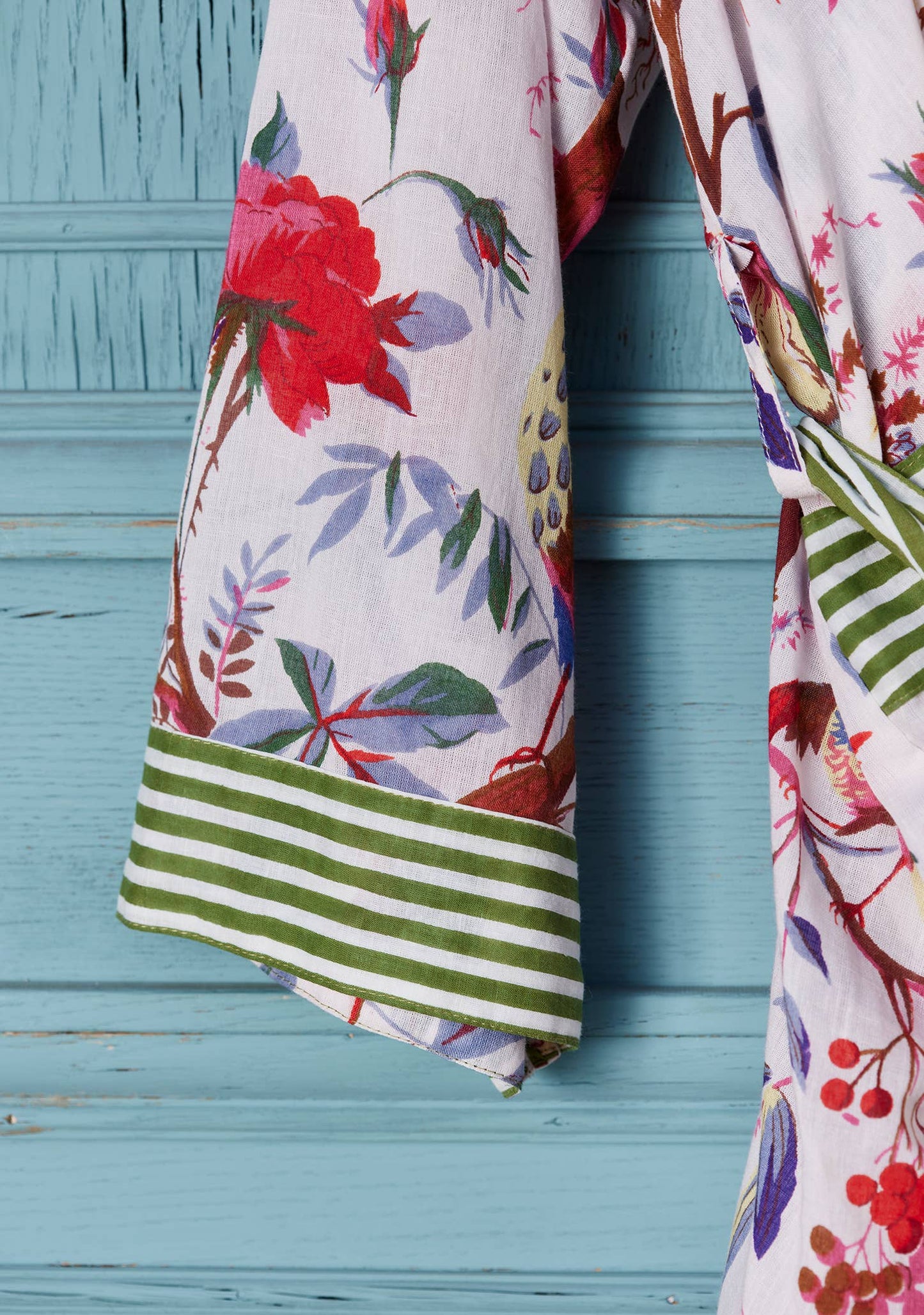 Namaste - Bird Of Paradise Dressing Gown - White