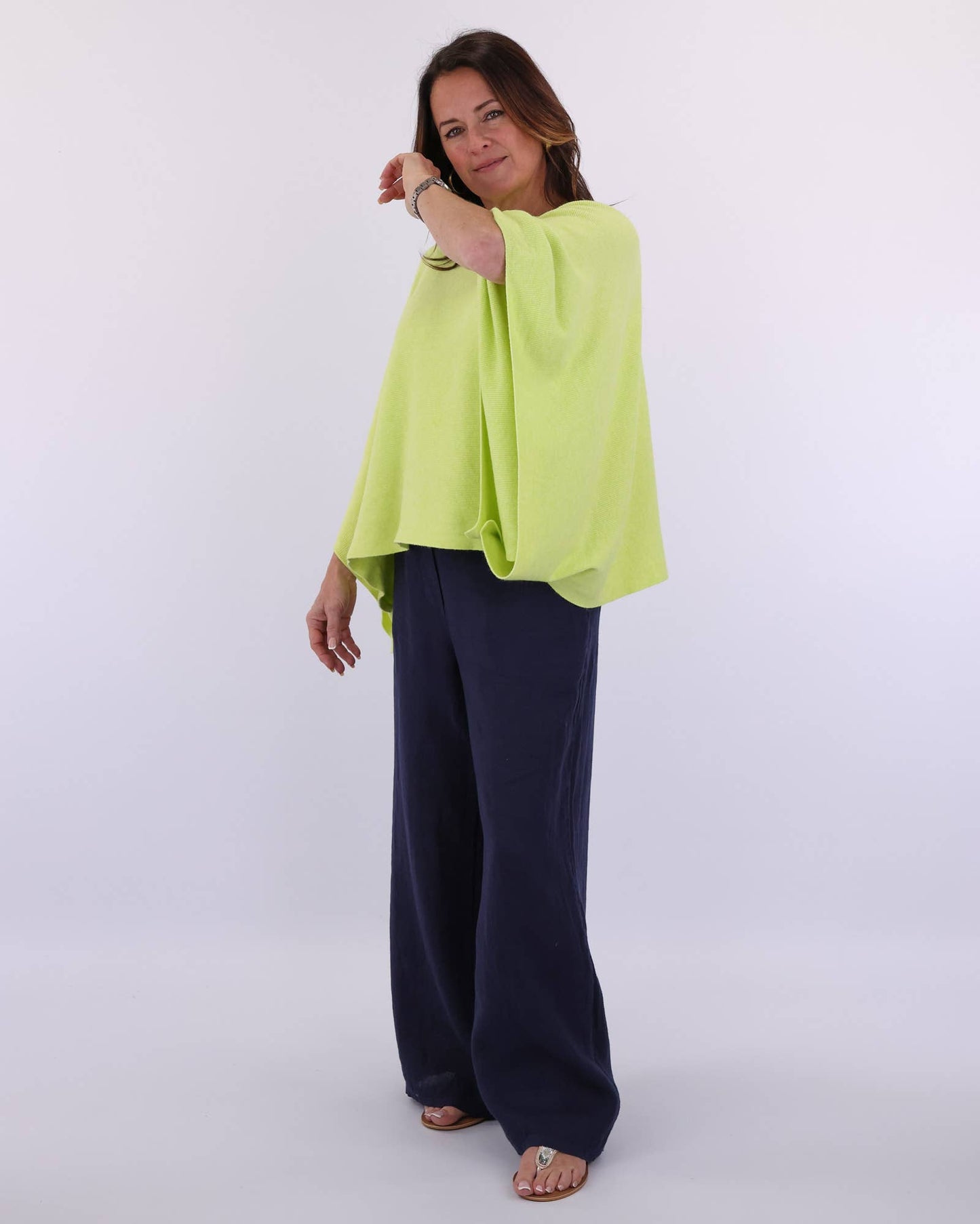 Cadenza Italy Ltd - Summer Throwover with Buttons