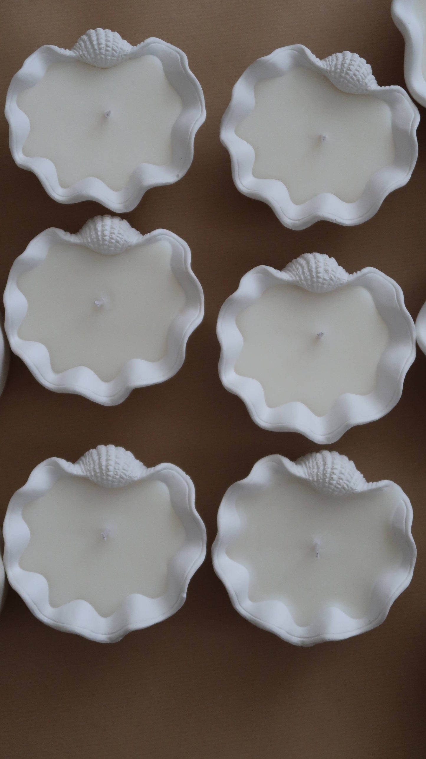 Jeune Home - Mini clam shell scented candle