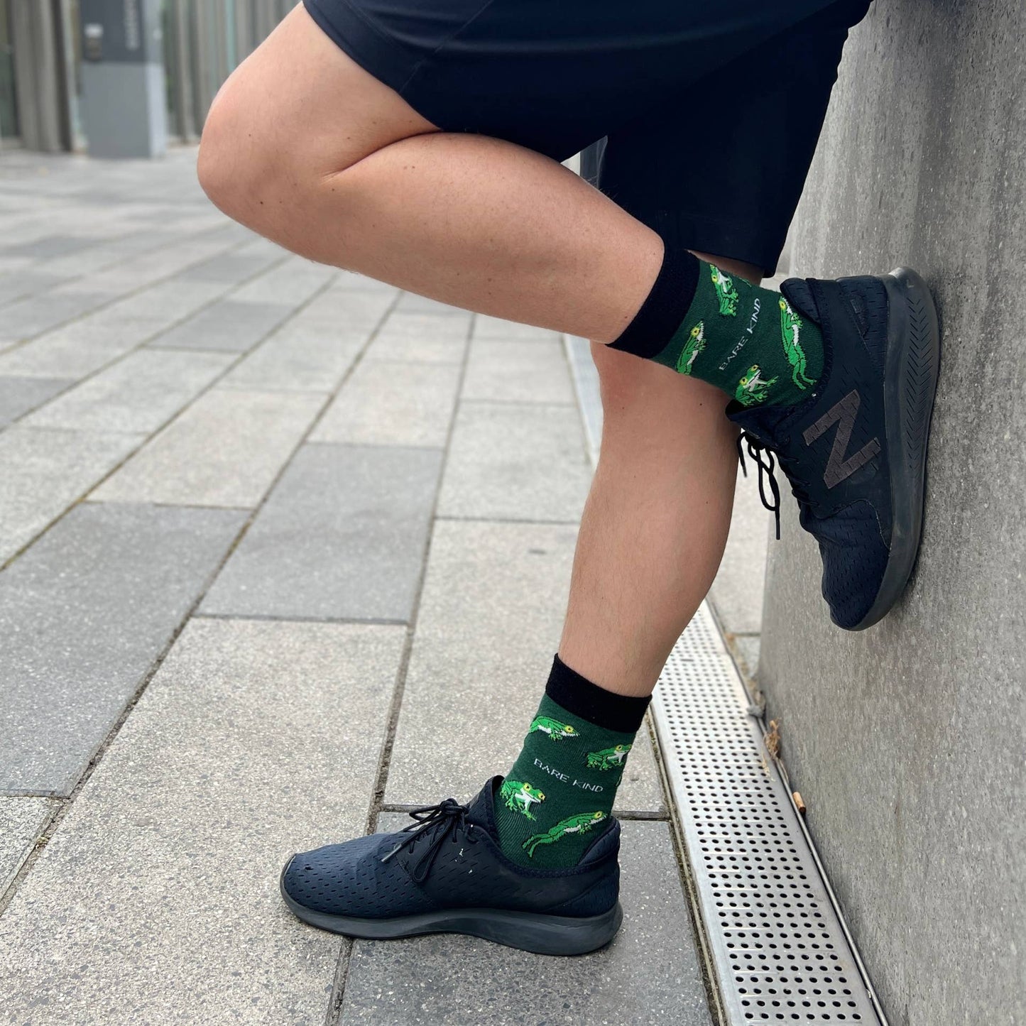 Bare Kind - Tree Frog Socks