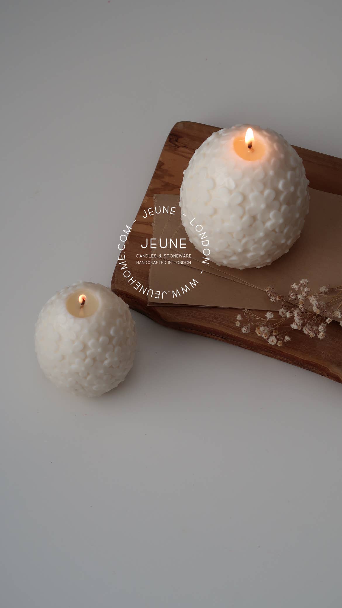Jeune Home - Easter egg with carved flowers candle