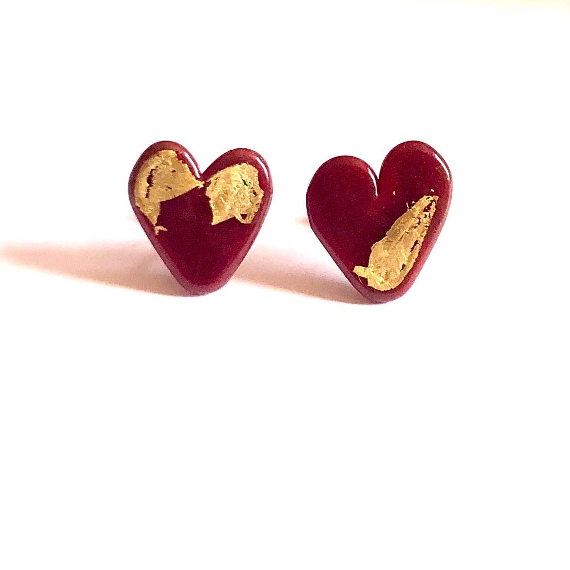 Helen Chalmers - Burgundy Gold Handmade Glass Heart Stud Earrings