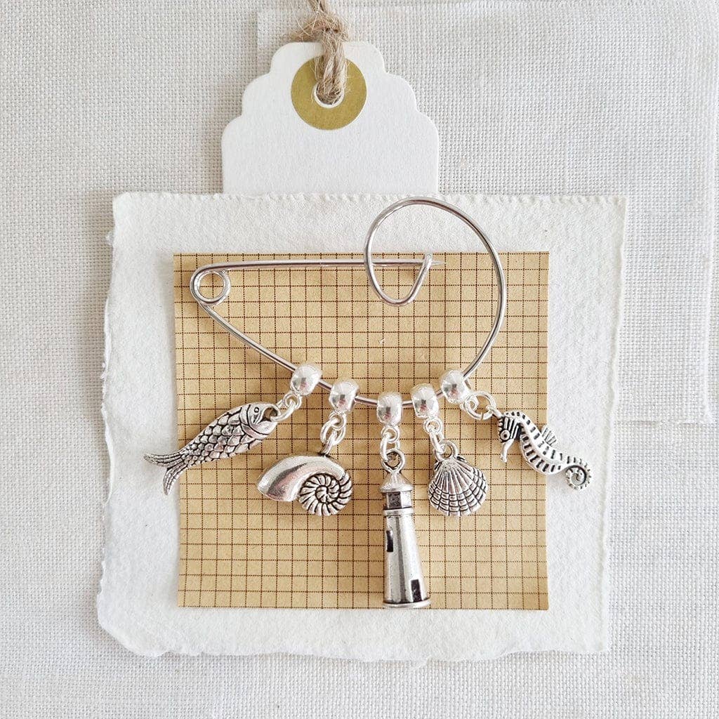 Zamsoe - Seaside Swirl Pin Charm Brooch