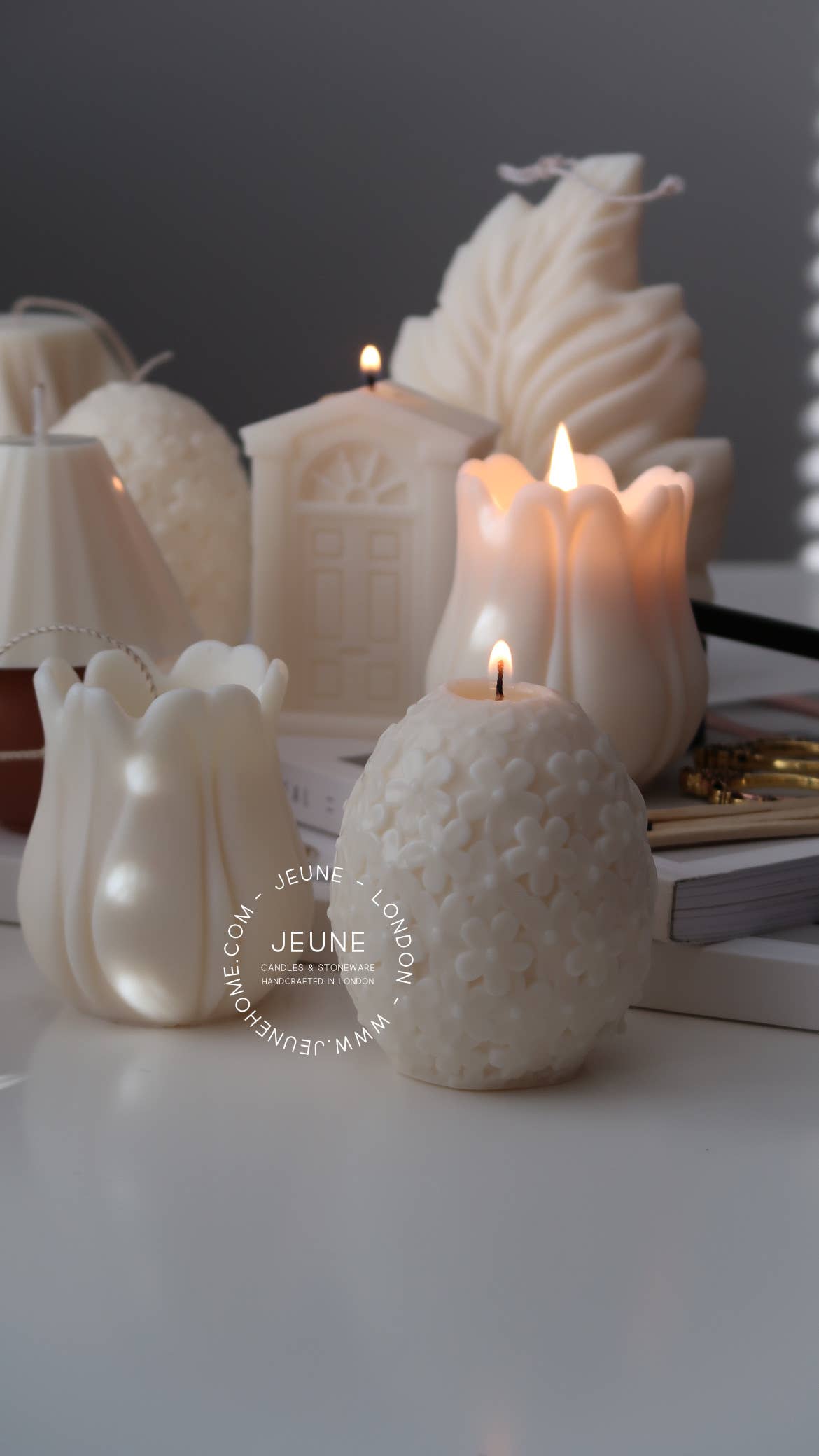 Jeune Home - Easter egg with carved flowers candle