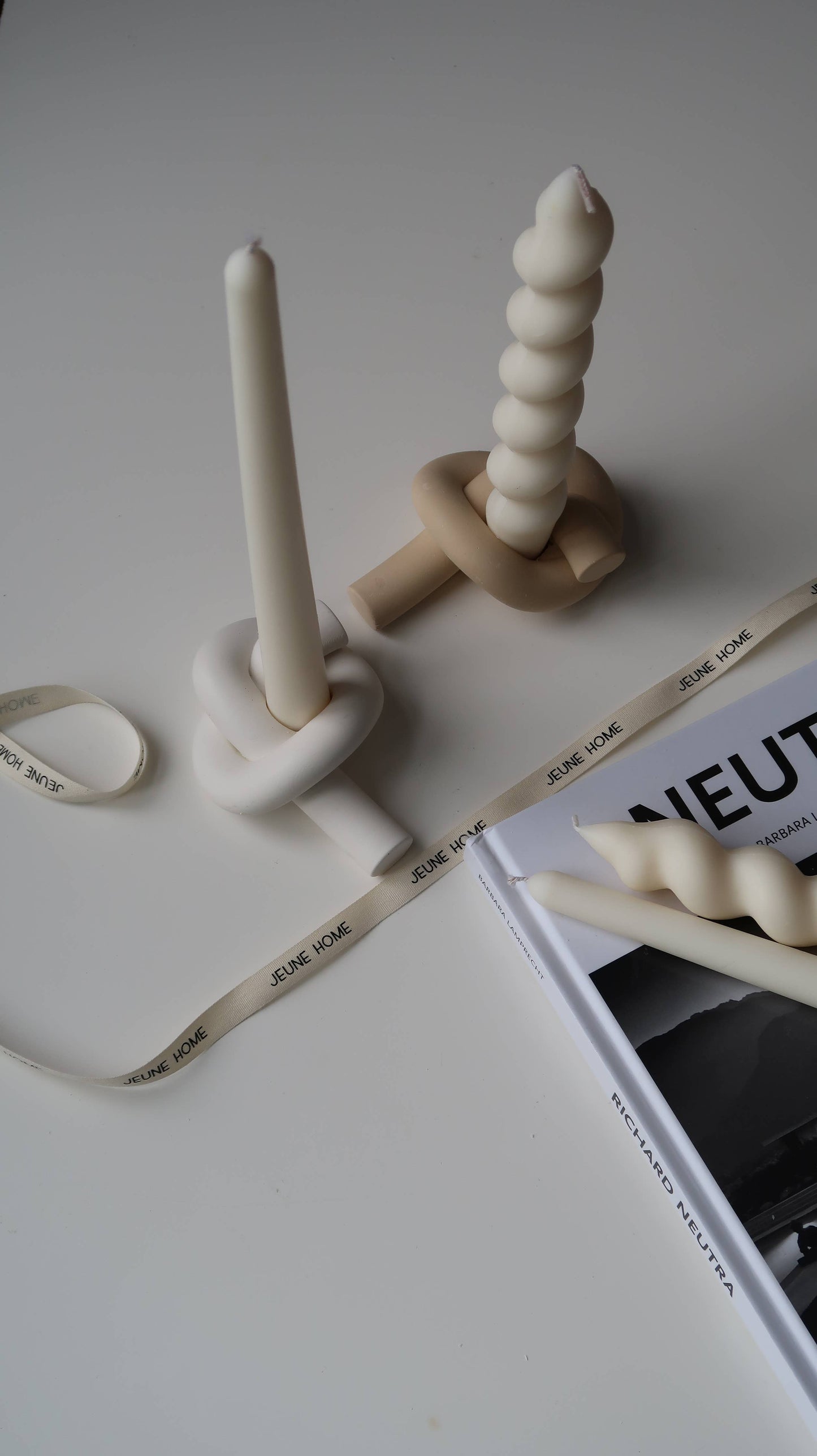 Jeune Home - Knot Candlestick Holder