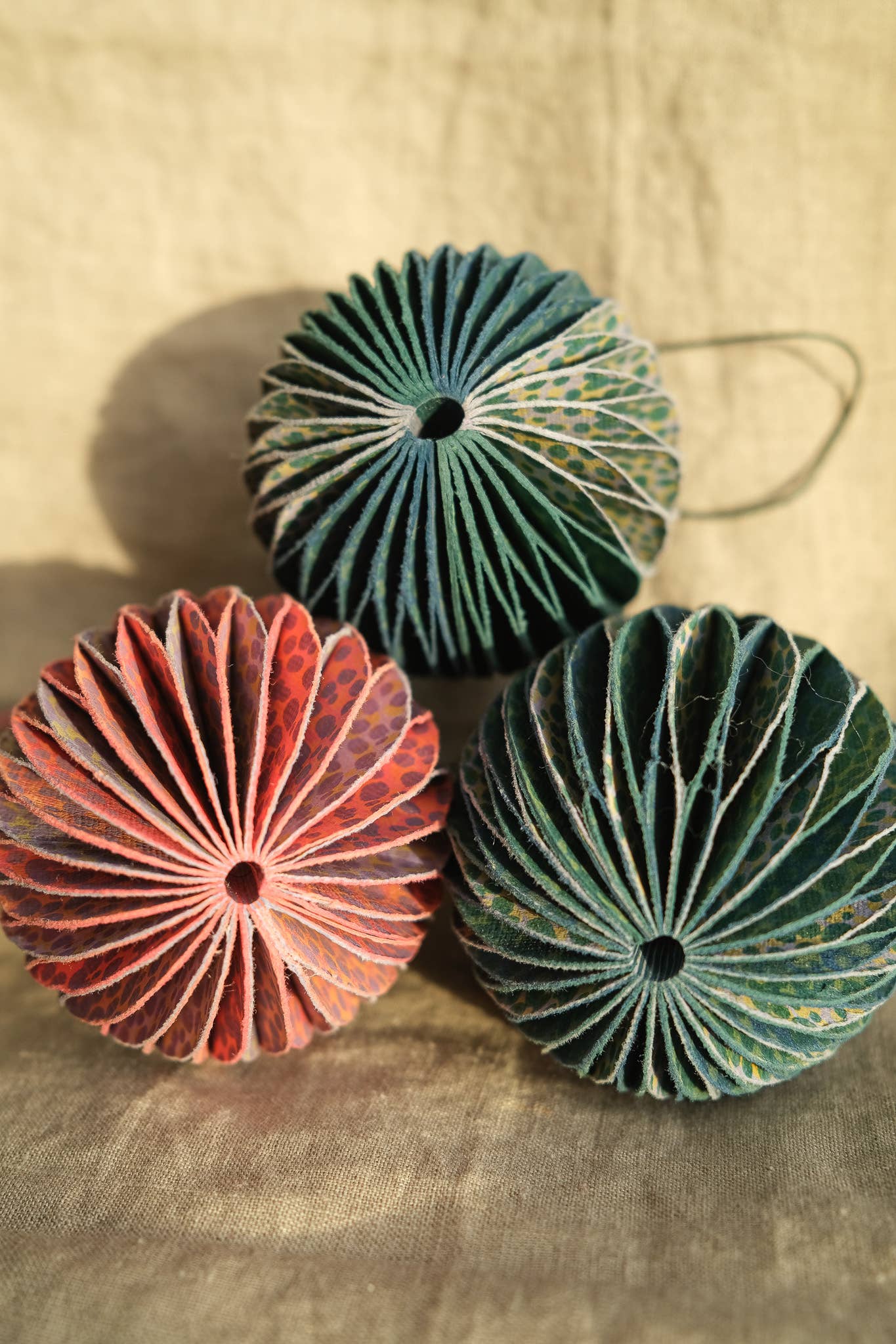 East End Press Pink Eggs Honeycomb Set