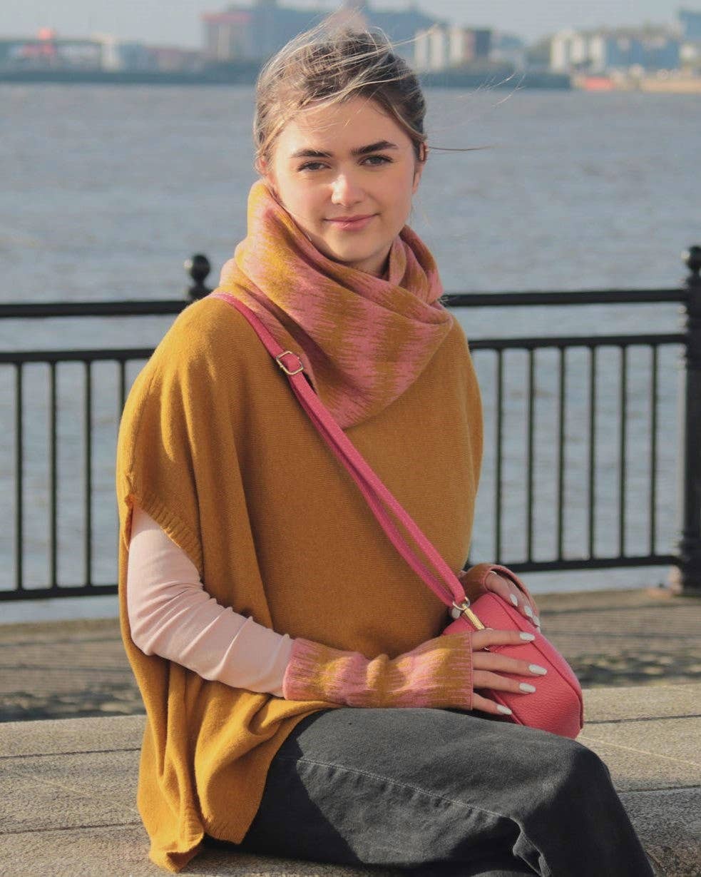 Cadenza Italy Ltd - Cashmere Blend Wave Snood