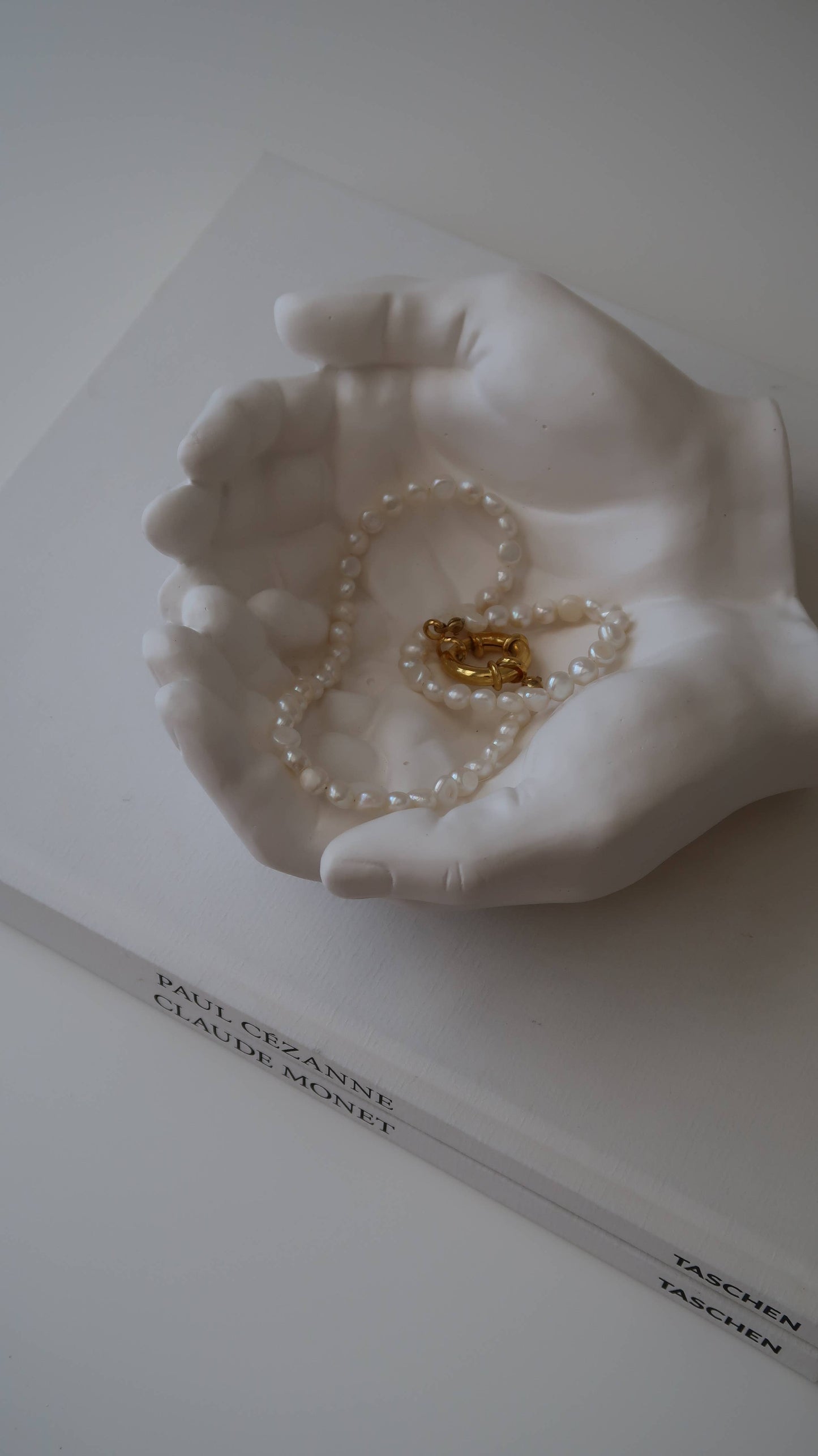 Jeune Home - Cupped Hands Bowl - Jewellery tray