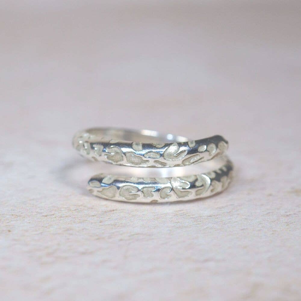 Lucy Kemp Jewellery - Sterling Silver Leopard Print Wrap Around Thumb Ring