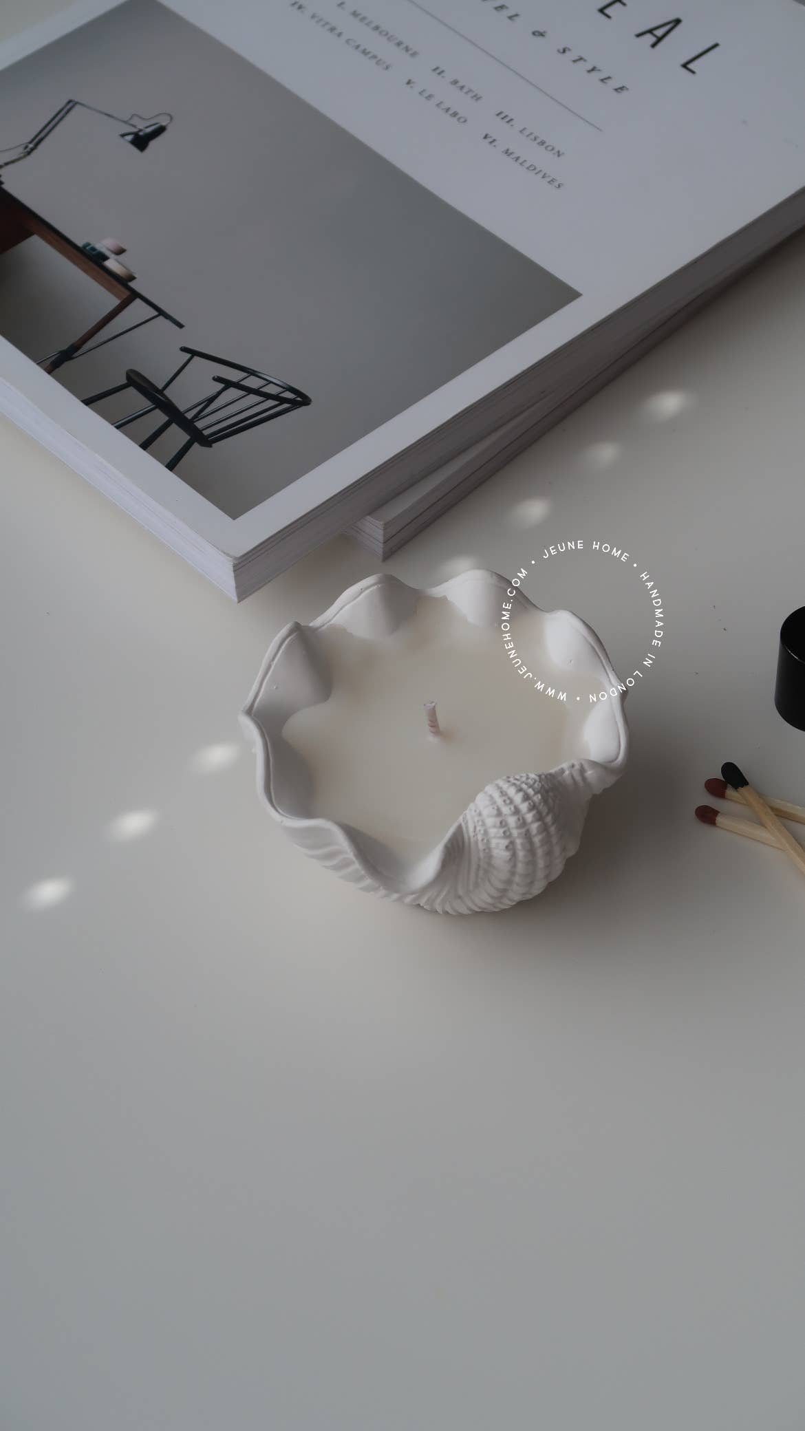 Jeune Home - Mini clam shell scented candle