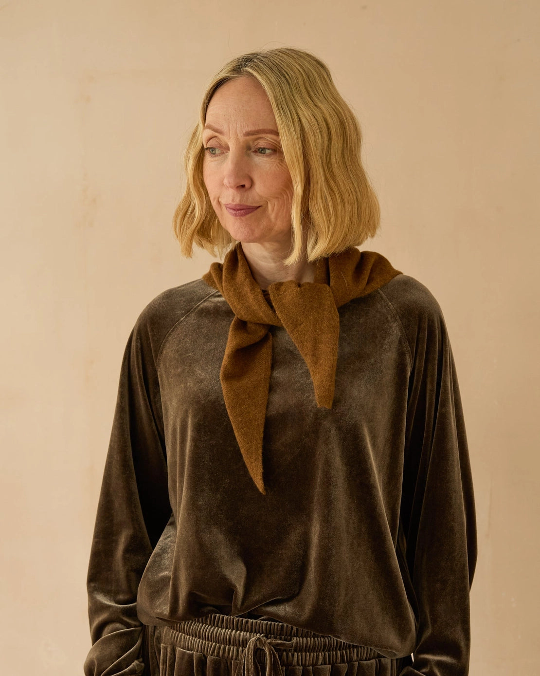 Chalk UK - Jane triangle scarf - bracken