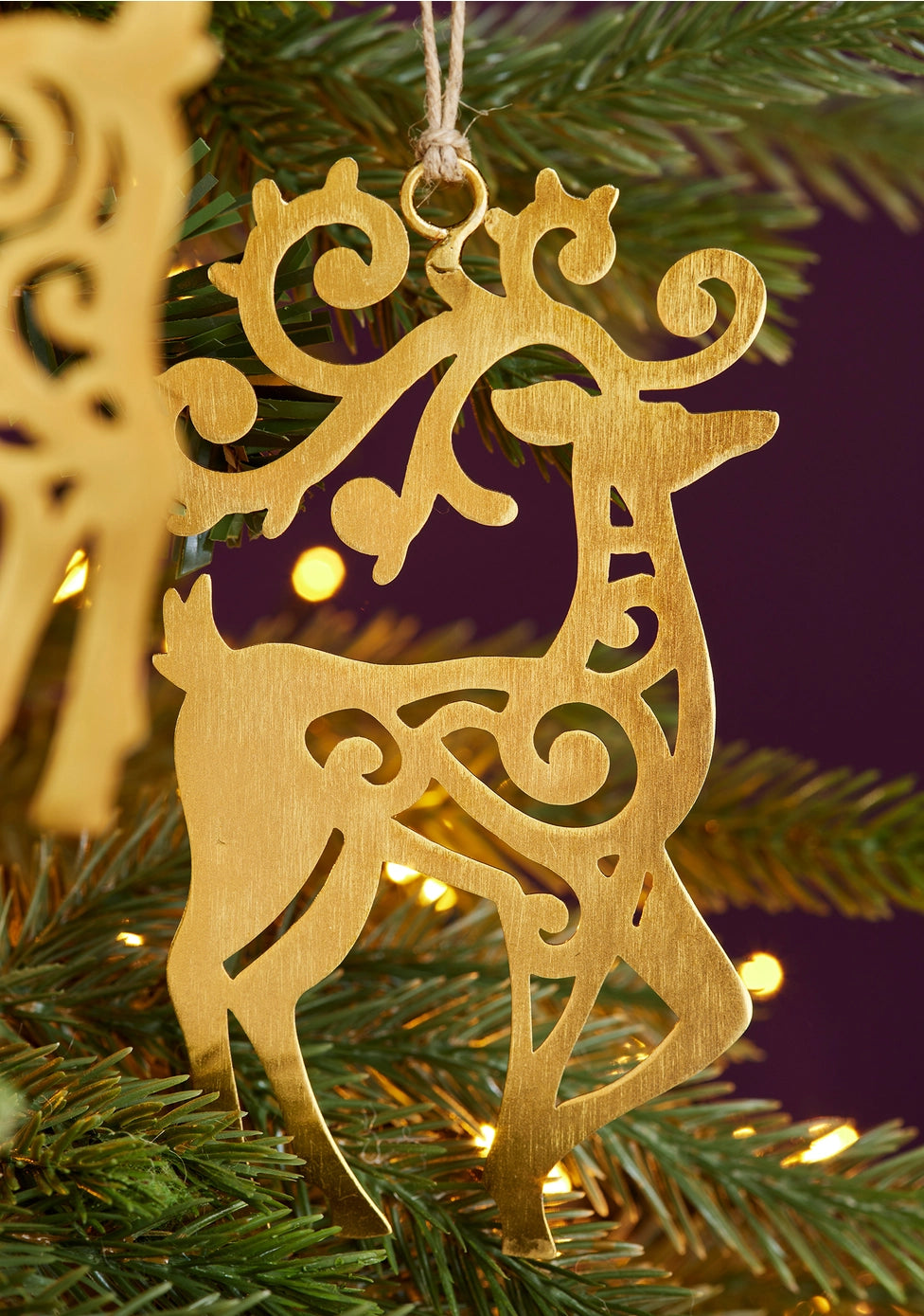 Namaste - Filigree reindeer decoration XM21