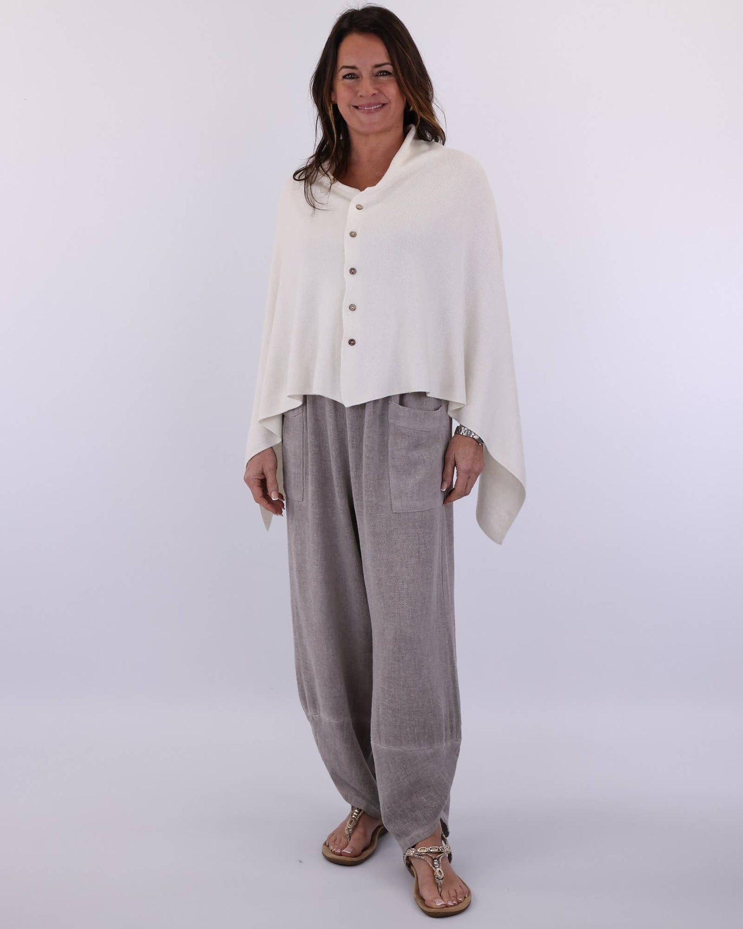 Cadenza Italy Ltd - Summer Throwover with Buttons