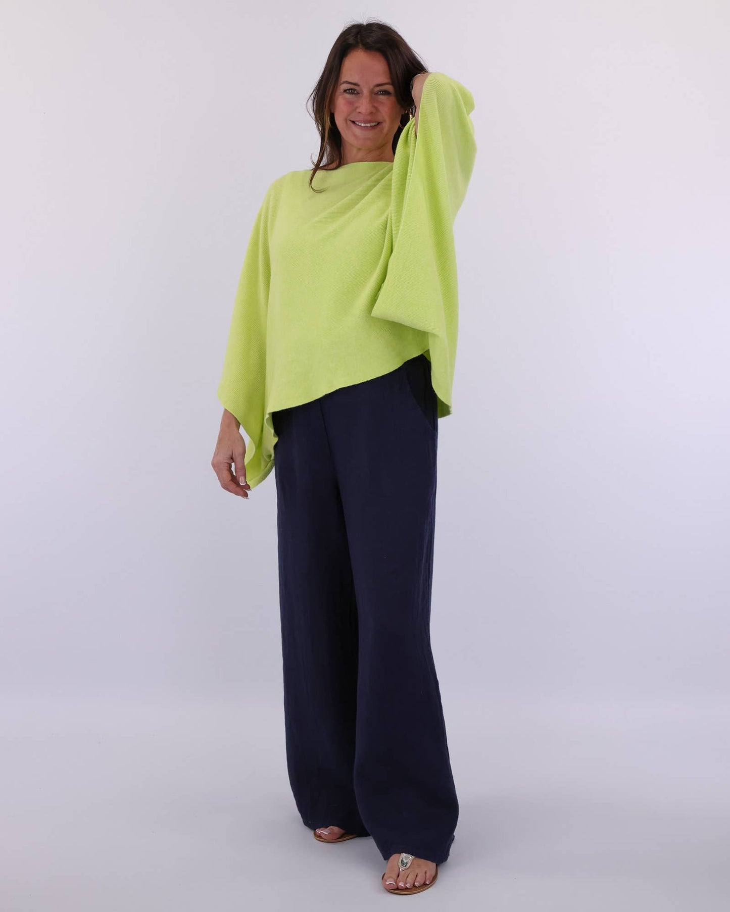 Cadenza Italy Ltd - Summer Throwover with Buttons