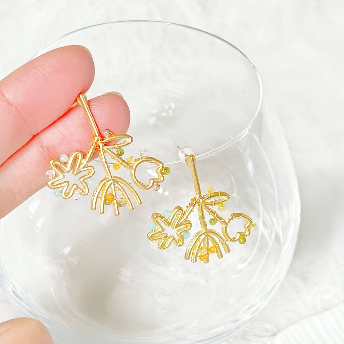 Ninaouity - Mini Gemstones on Gold Wildflower Bouquet Earrings