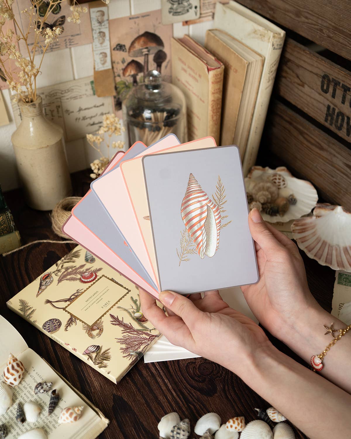 FABLE Whispering Sands Postcard Set