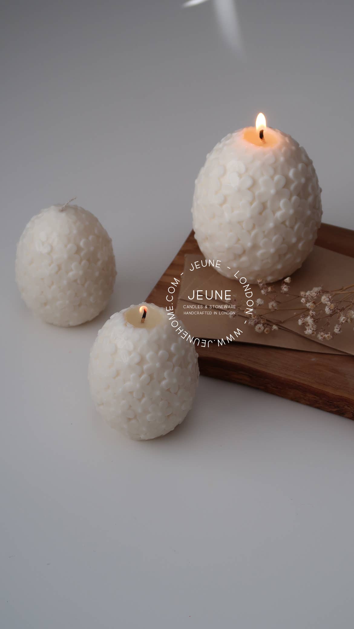 Jeune Home - Easter egg with carved flowers candle