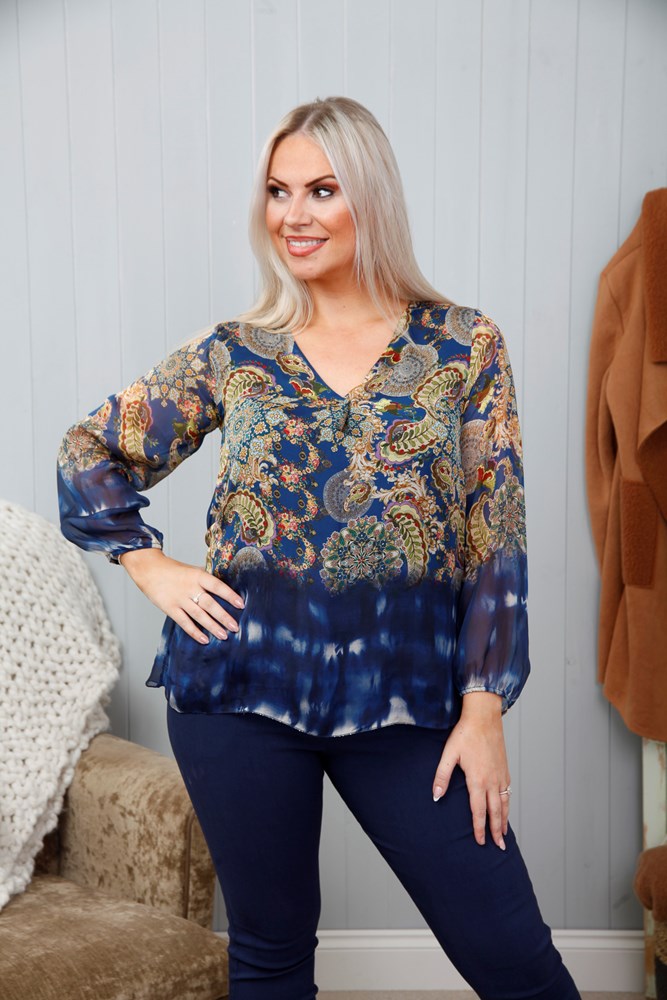 Goose Island Silk V Neck paisley washed blouse