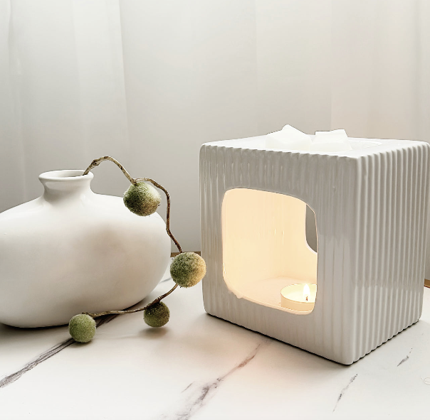 Talin Ribbed Wax Burner