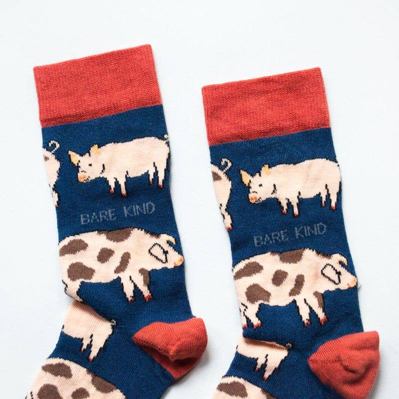 Pig Socks | Bamboo Socks | Blue Socks | Farm Socks: UK Adult 7-11 / Single Pair / Pigs