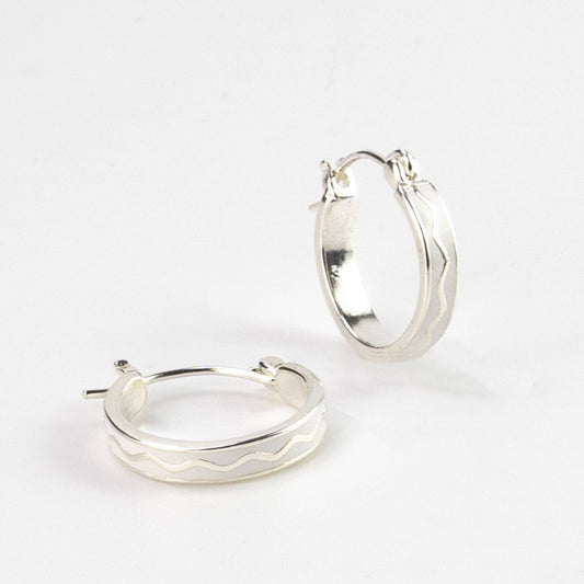 Pineapple Island - Legian White Wave Enamel Hoop Earrings - white