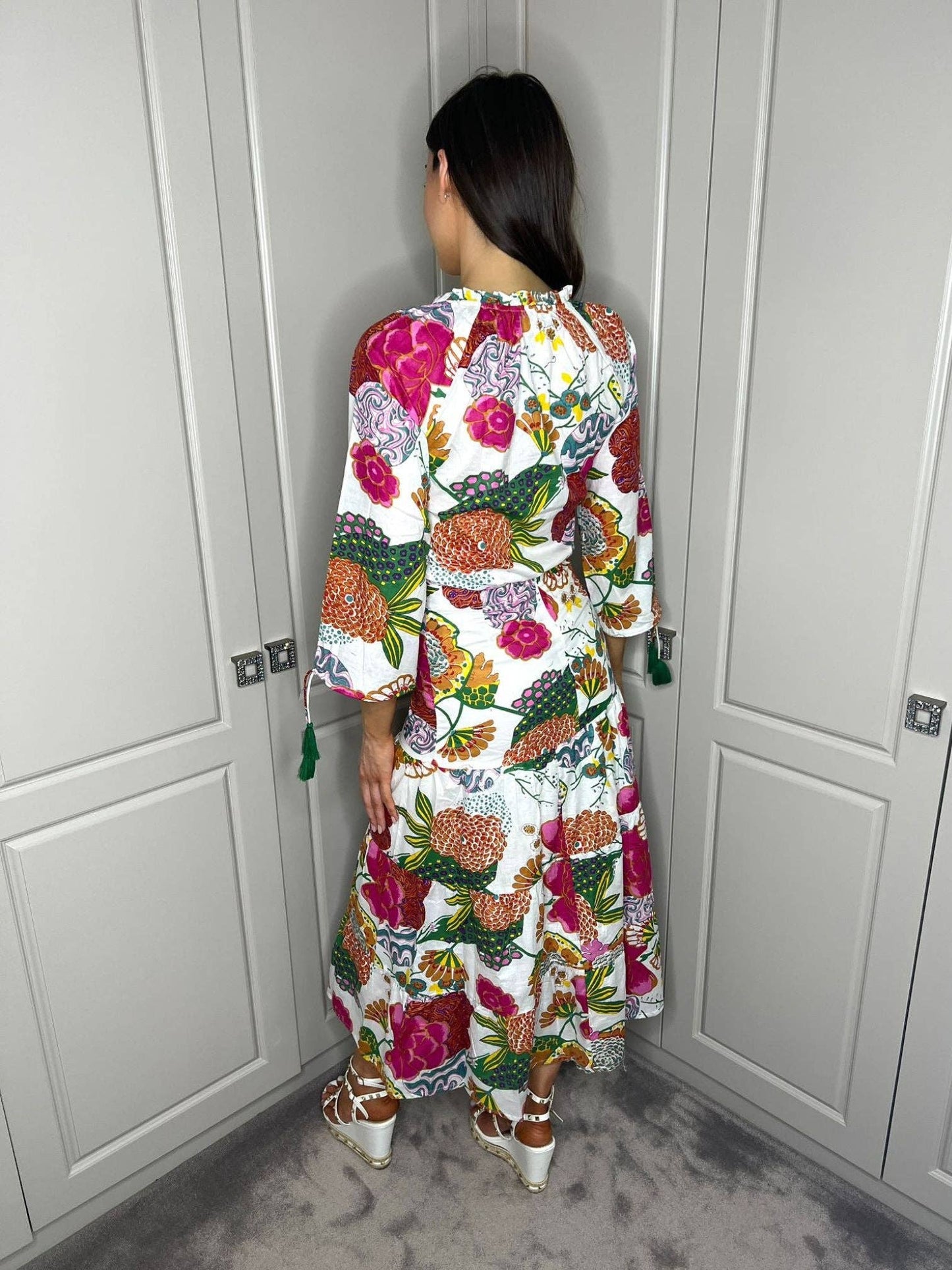 New Day Originals "BEACH TO BAR" SKIRT WHITE EXOTIC FLOWER