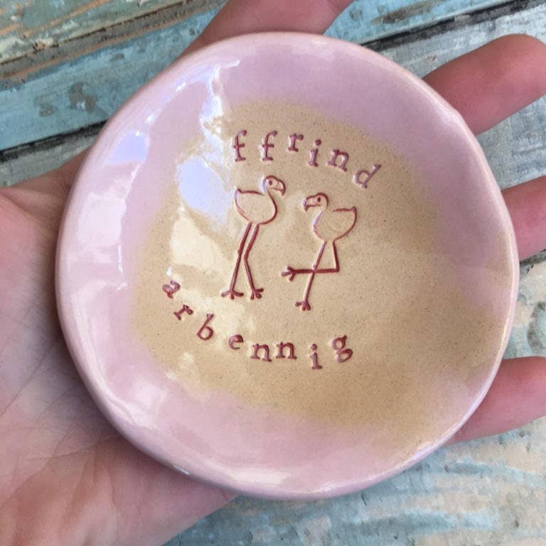 Ffrind Arbennig Ceramic trinket dish