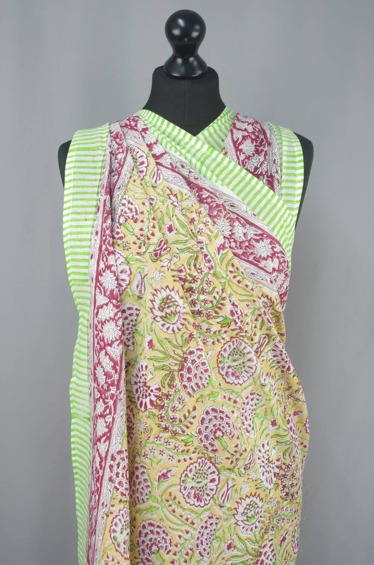 Kantha Decor - Beach  Coverup Sarong Pareo -Red Flowers On Yellow