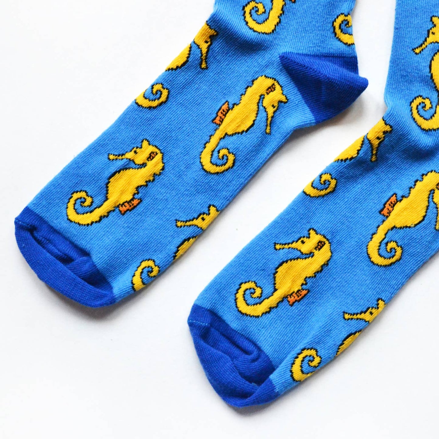 Seahorse Socks | Bamboo Socks | Light Blue Socks: UK Adult 4-7 / Single Pair / Seahorses