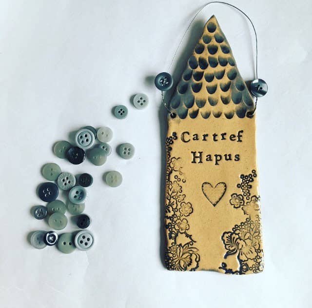 Ceramic House Plaque - Cartref Hapus - Made in Wales