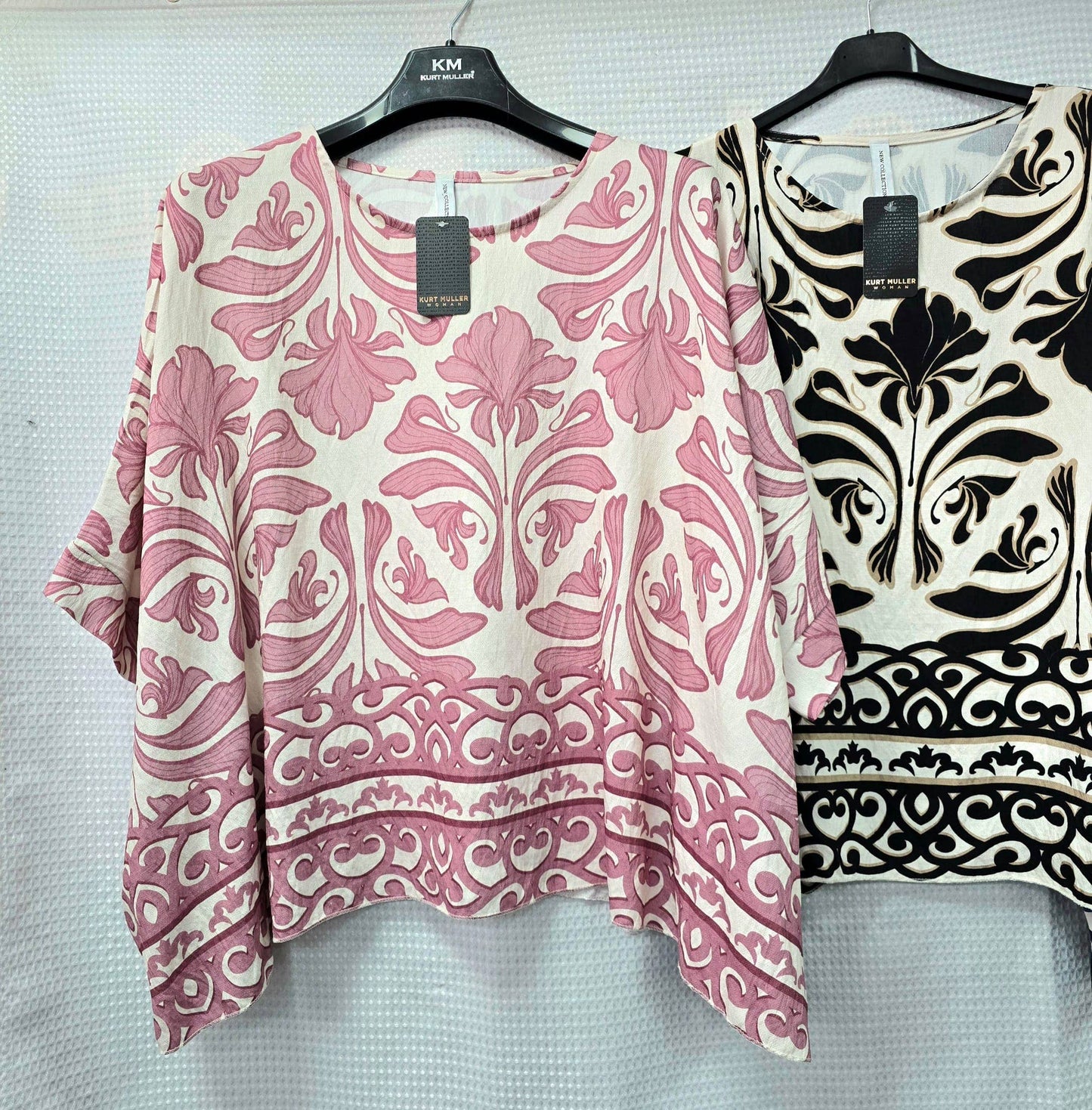 Kurt Muller - Paisley Lottie Top