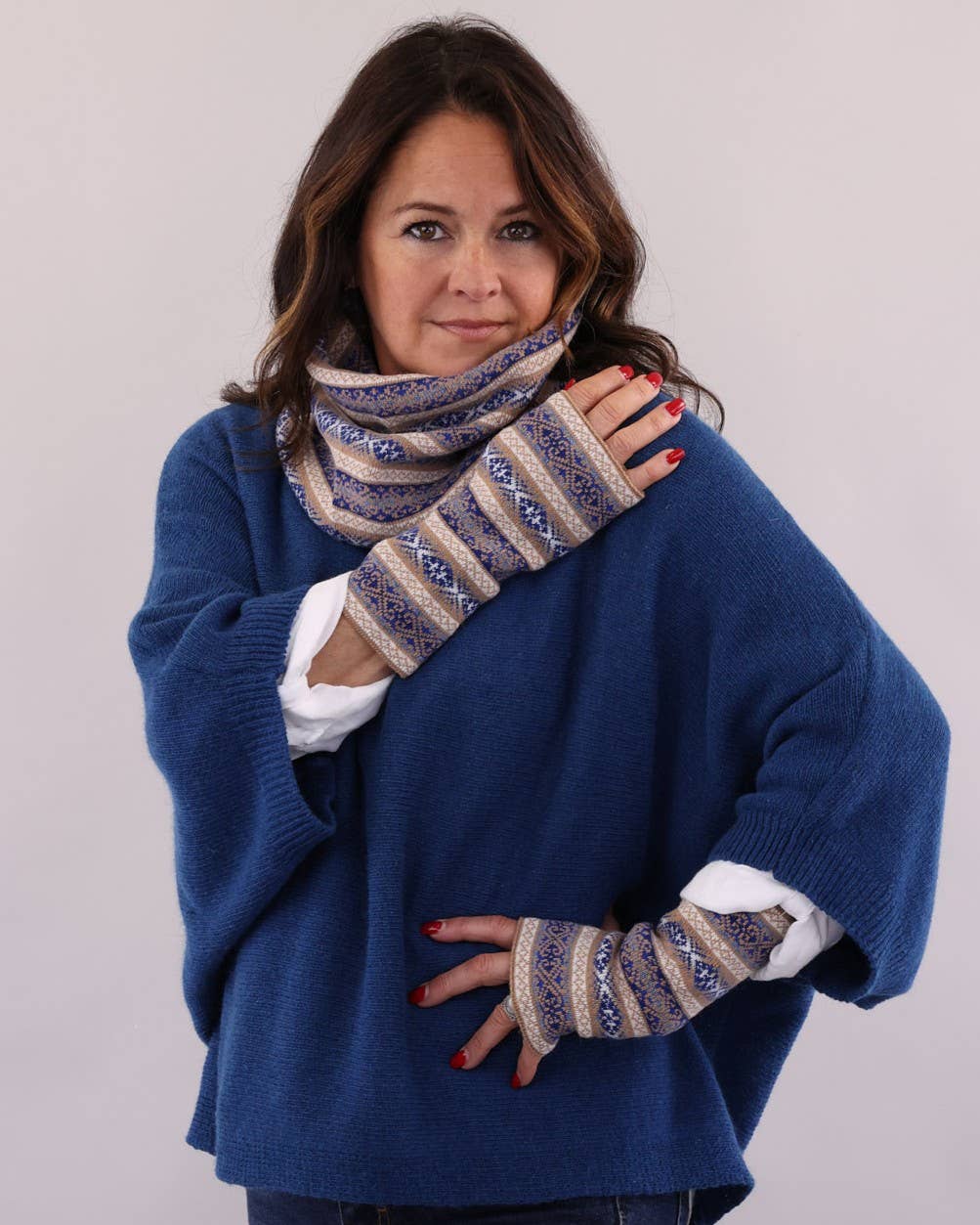 Cadenza Italy Ltd - Cashmere Blend Fairisle Wrist Warmers