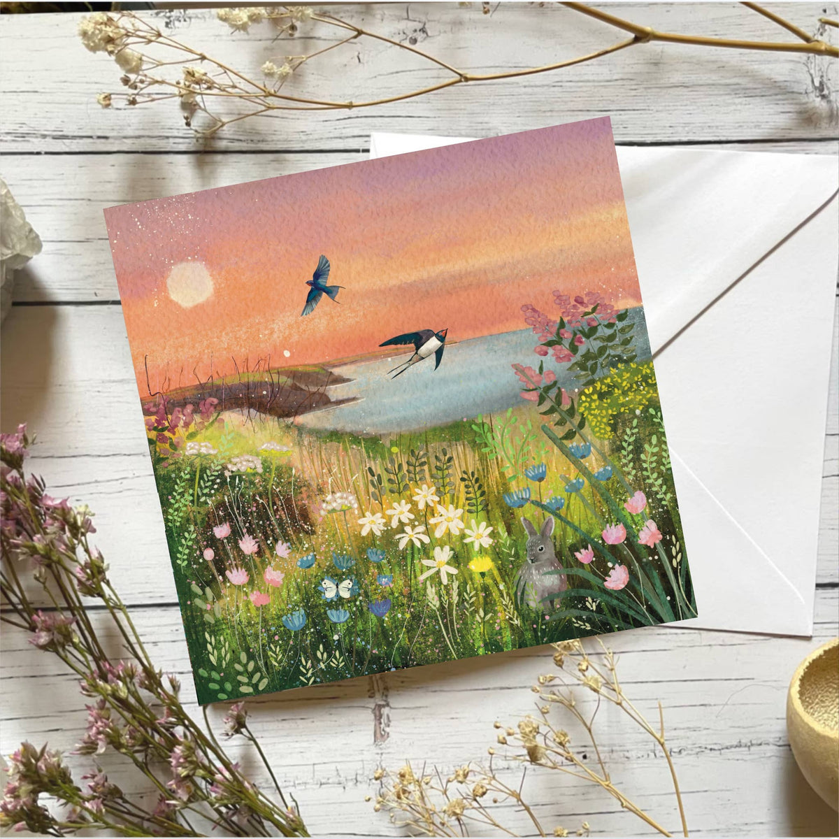 Glitter & Earth - Swallow sunset