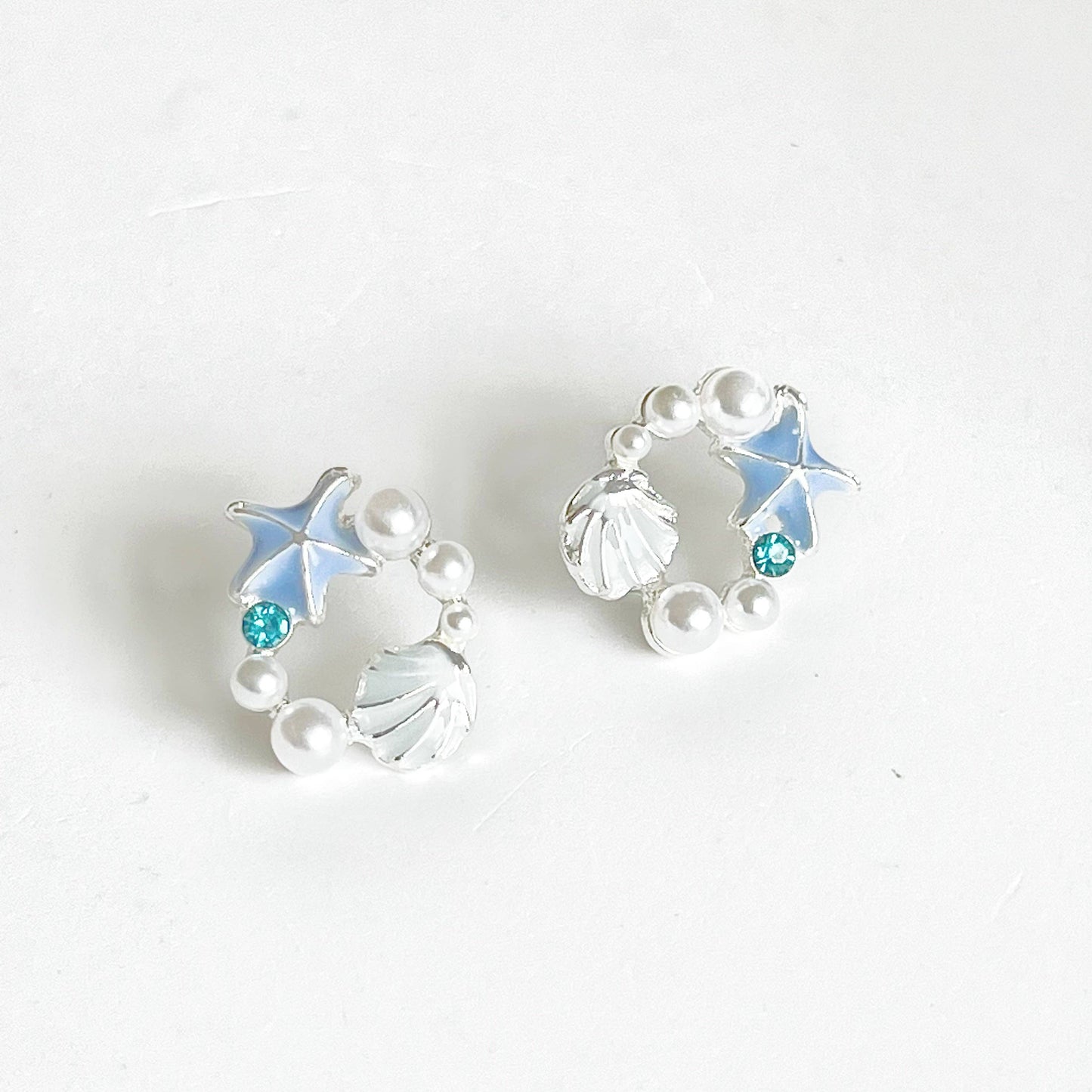 Ninaouity Blue Starfish and Seashell Earrings