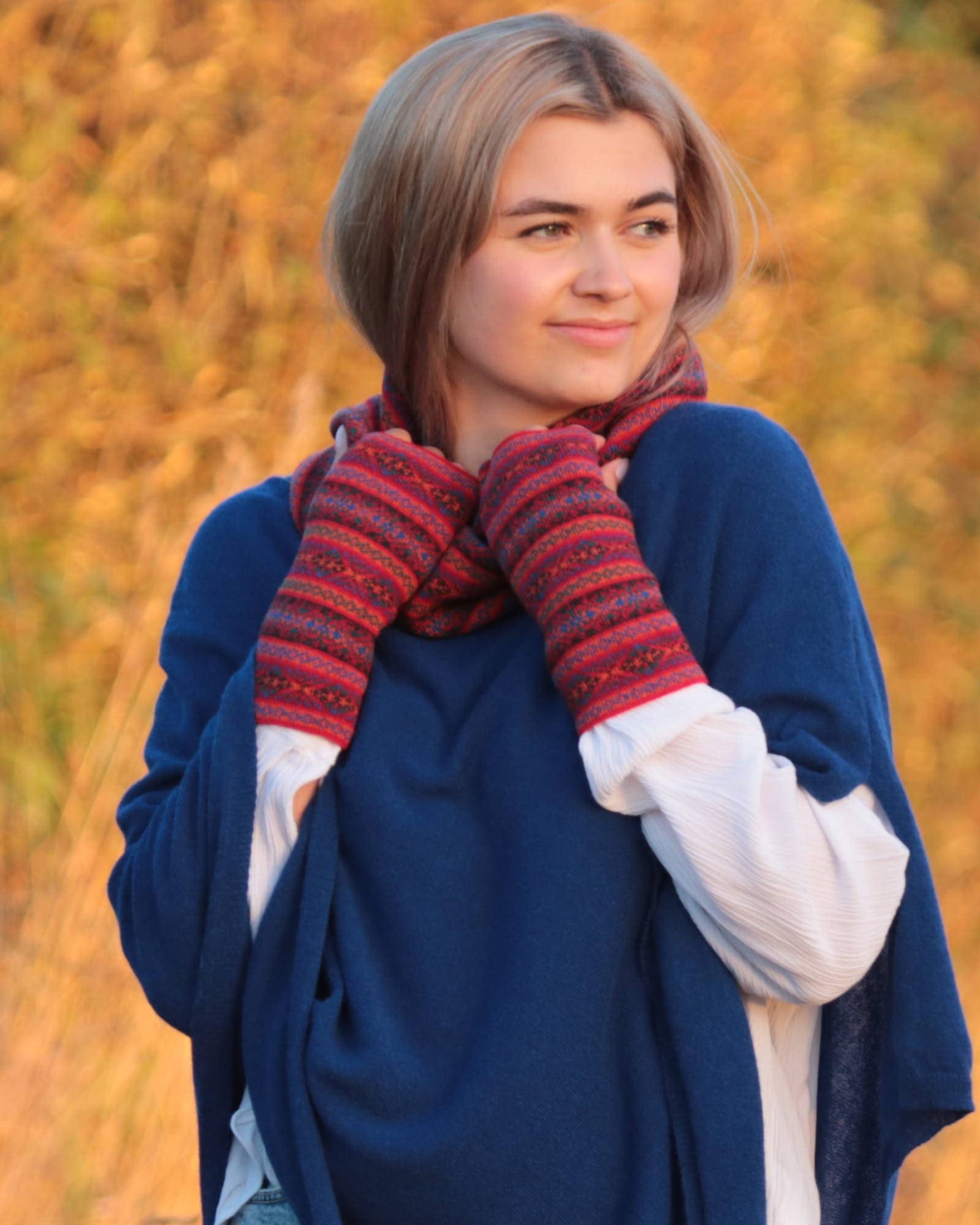 Cadenza Italy Ltd - Cashmere Blend Fairisle Wrist Warmers