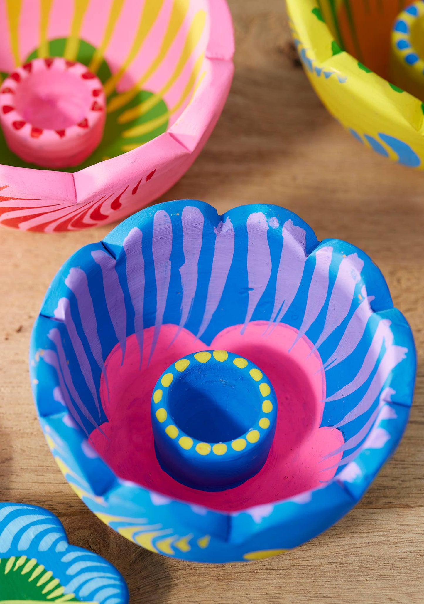 Namaste - Shapla Handpainted Flower Candle Holder