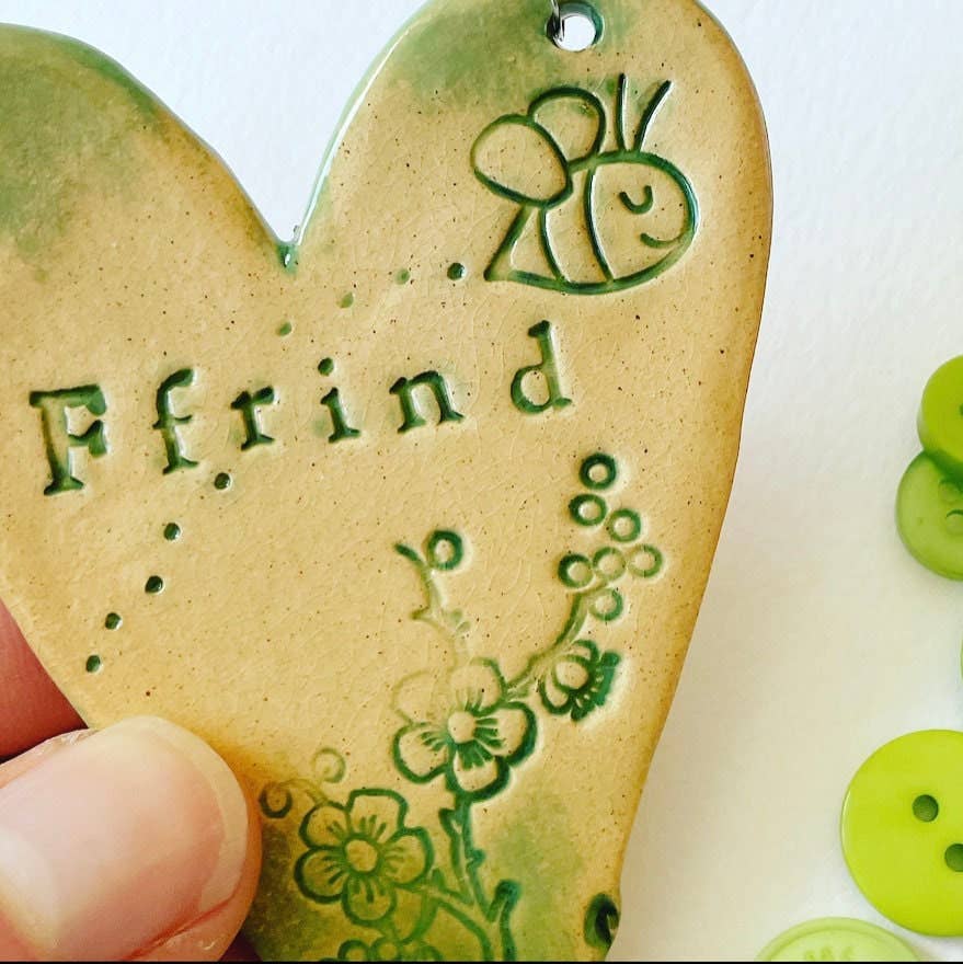 Ffrind Ceramic Hanging Heart - Made in Wales