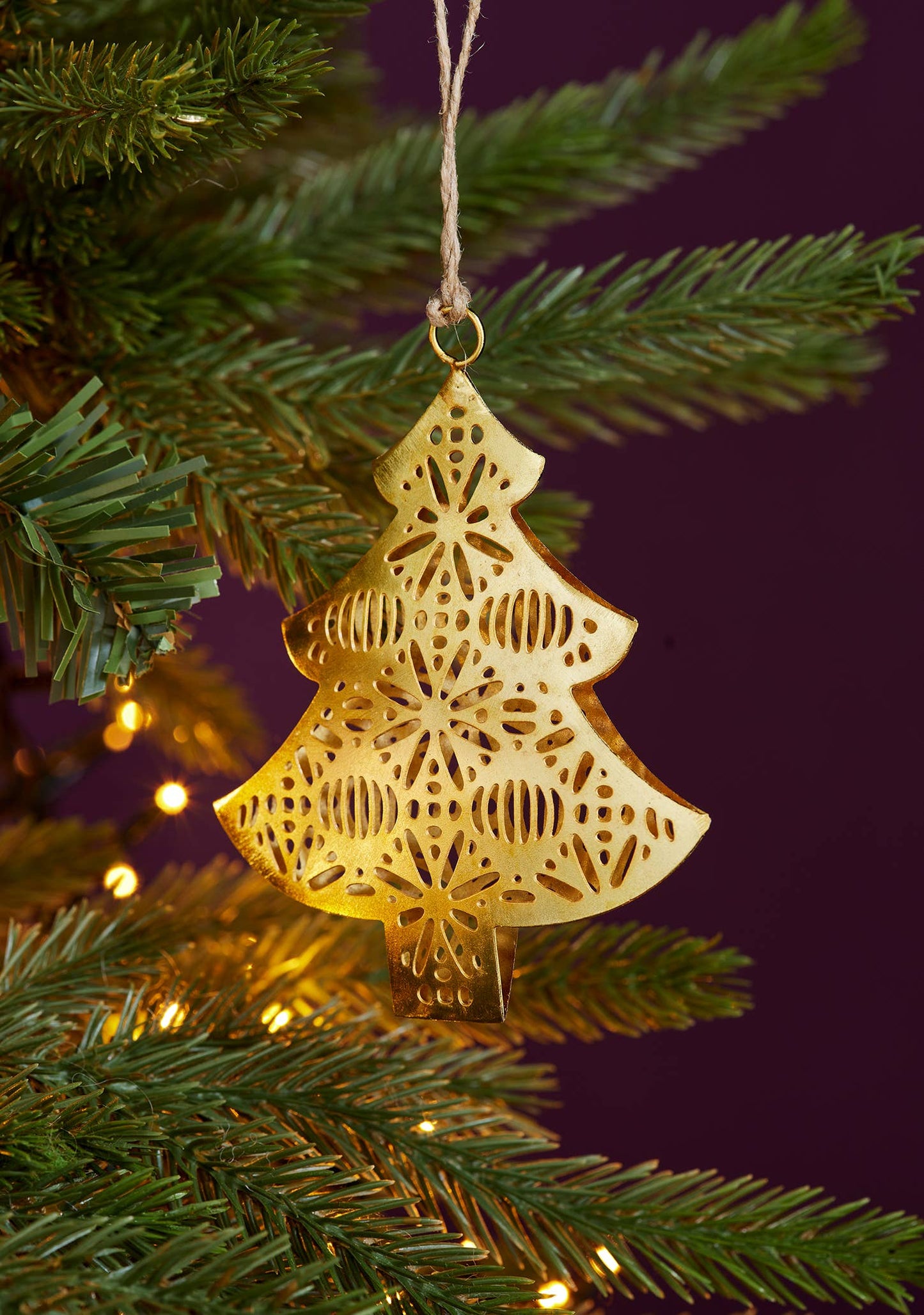 Namaste - Intricate Metal Tree Decoration XM13