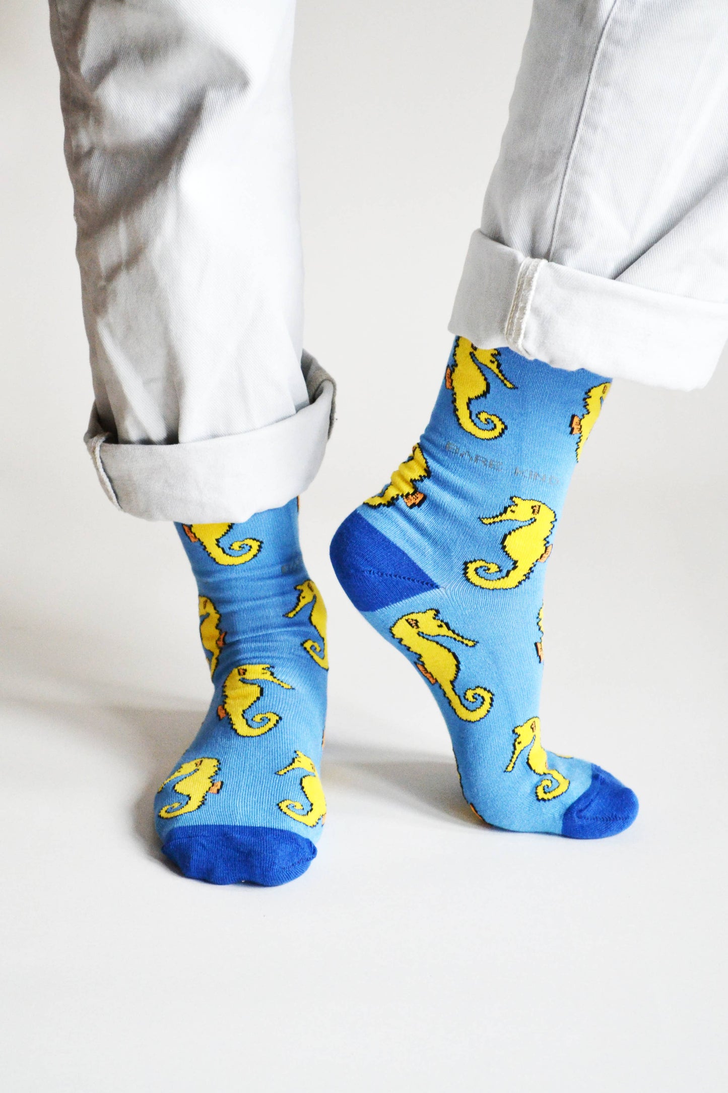 Seahorse Socks | Bamboo Socks | Light Blue Socks: UK Adult 4-7 / Single Pair / Seahorses