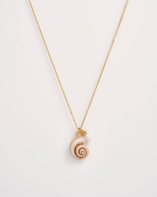 FABLE Sea Snail Shell and Pearl Short Necklace