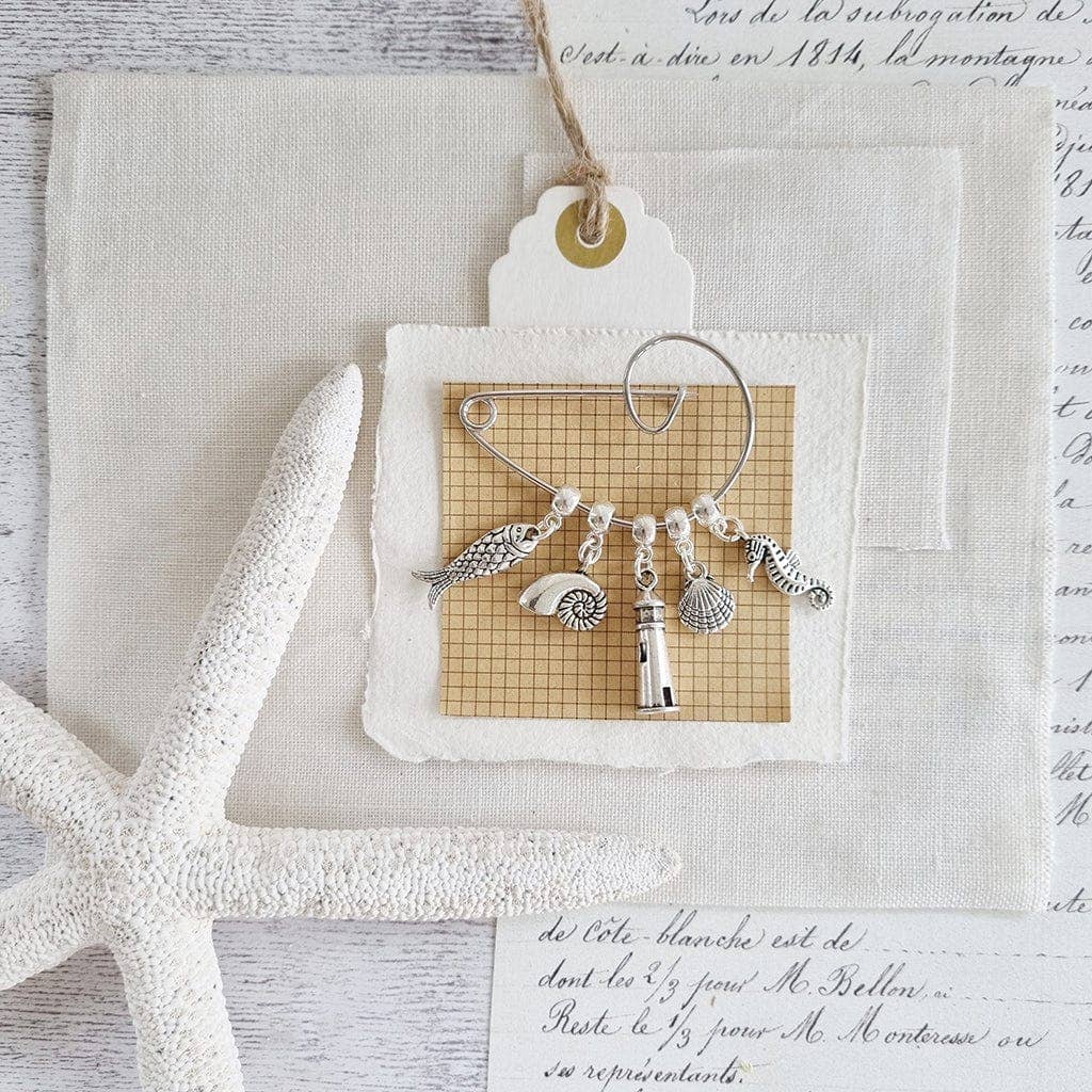 Zamsoe - Seaside Swirl Pin Charm Brooch