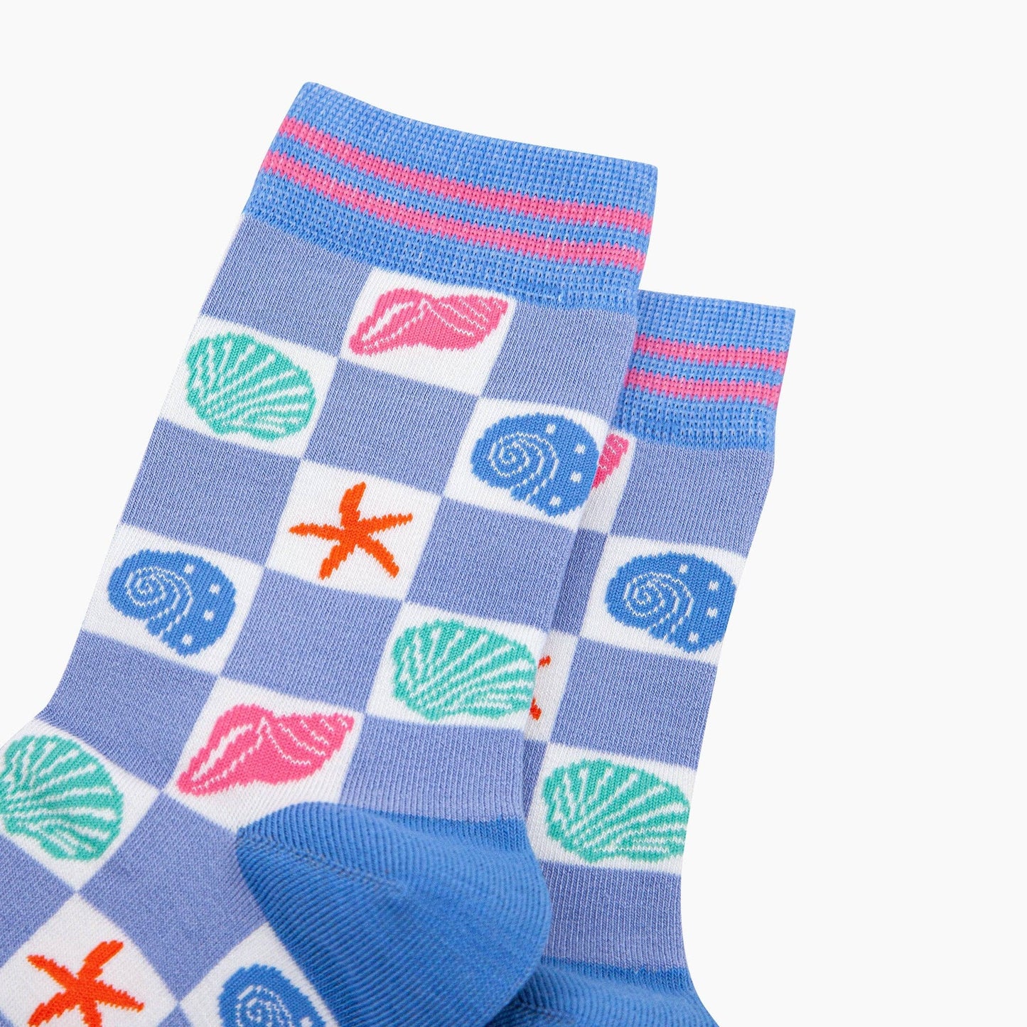 Seashell Checkerboard Bamboo Socks in Blue