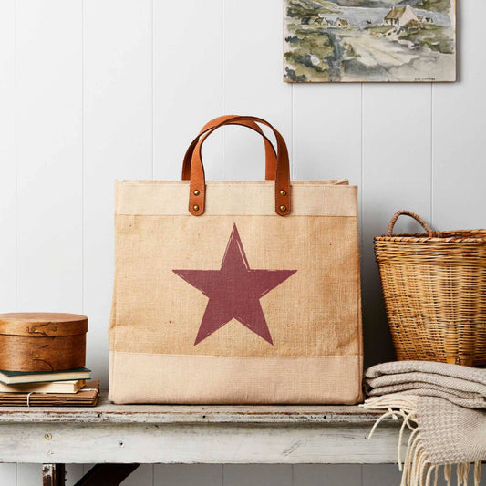 Tillyanna Star Market Tote - Natural Jute: Farmhouse Red