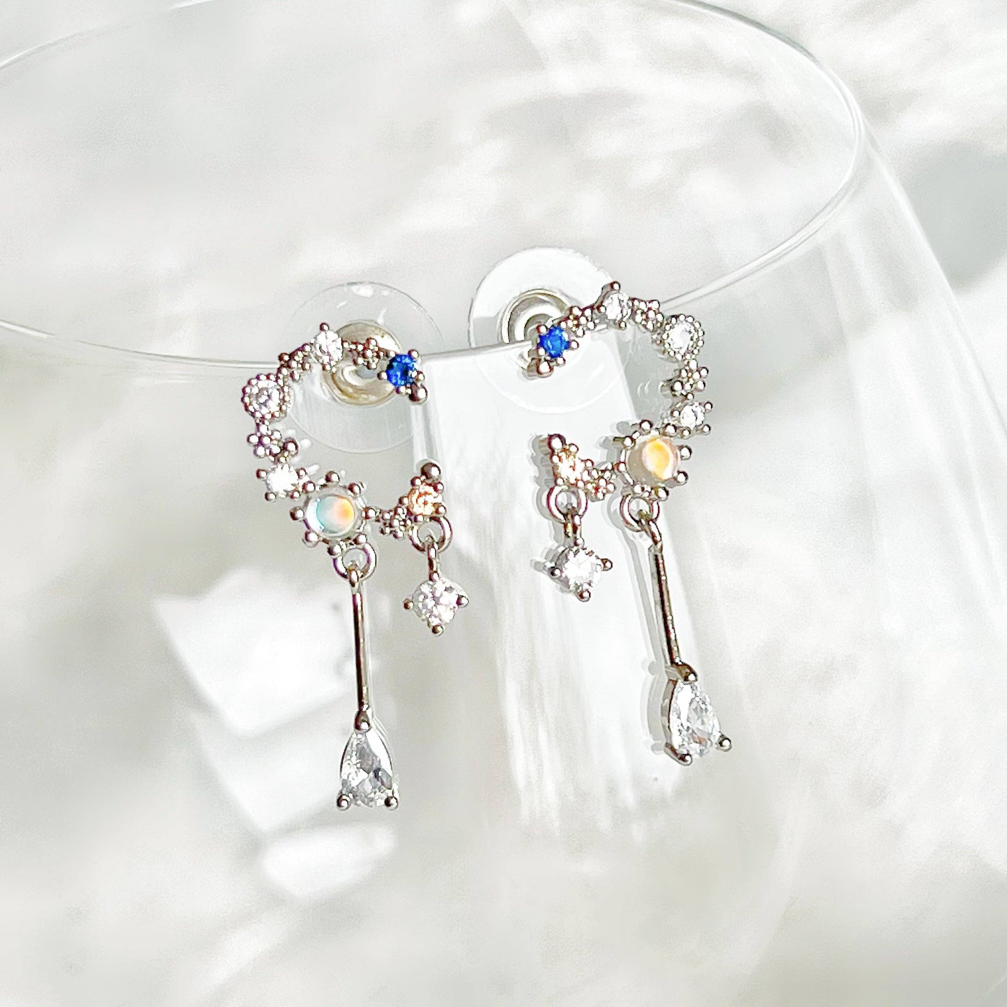 Ninaouity - Silver Moon Drop Earrings