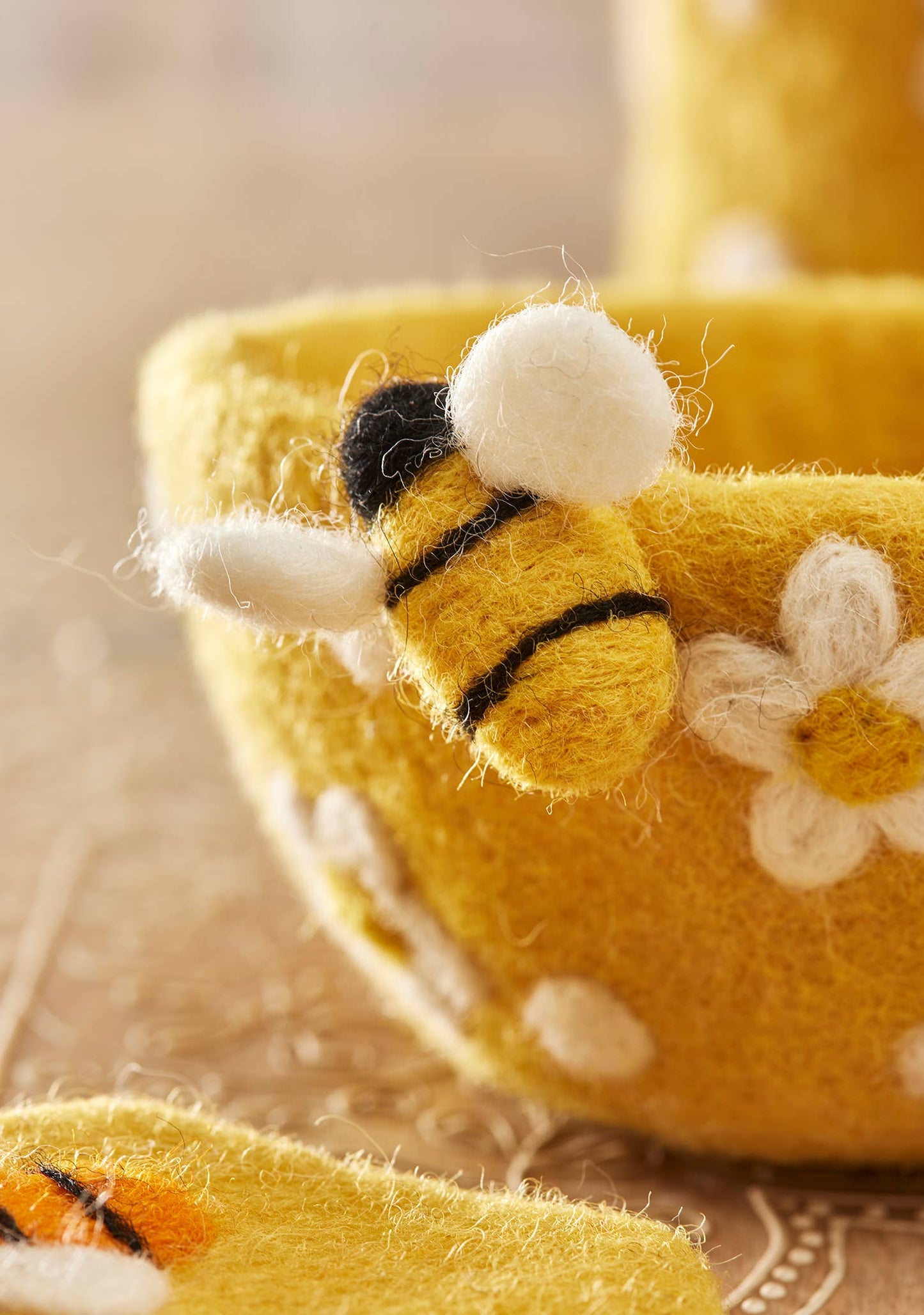 Namaste - Felt Bee & Daisy Decorative Bowl