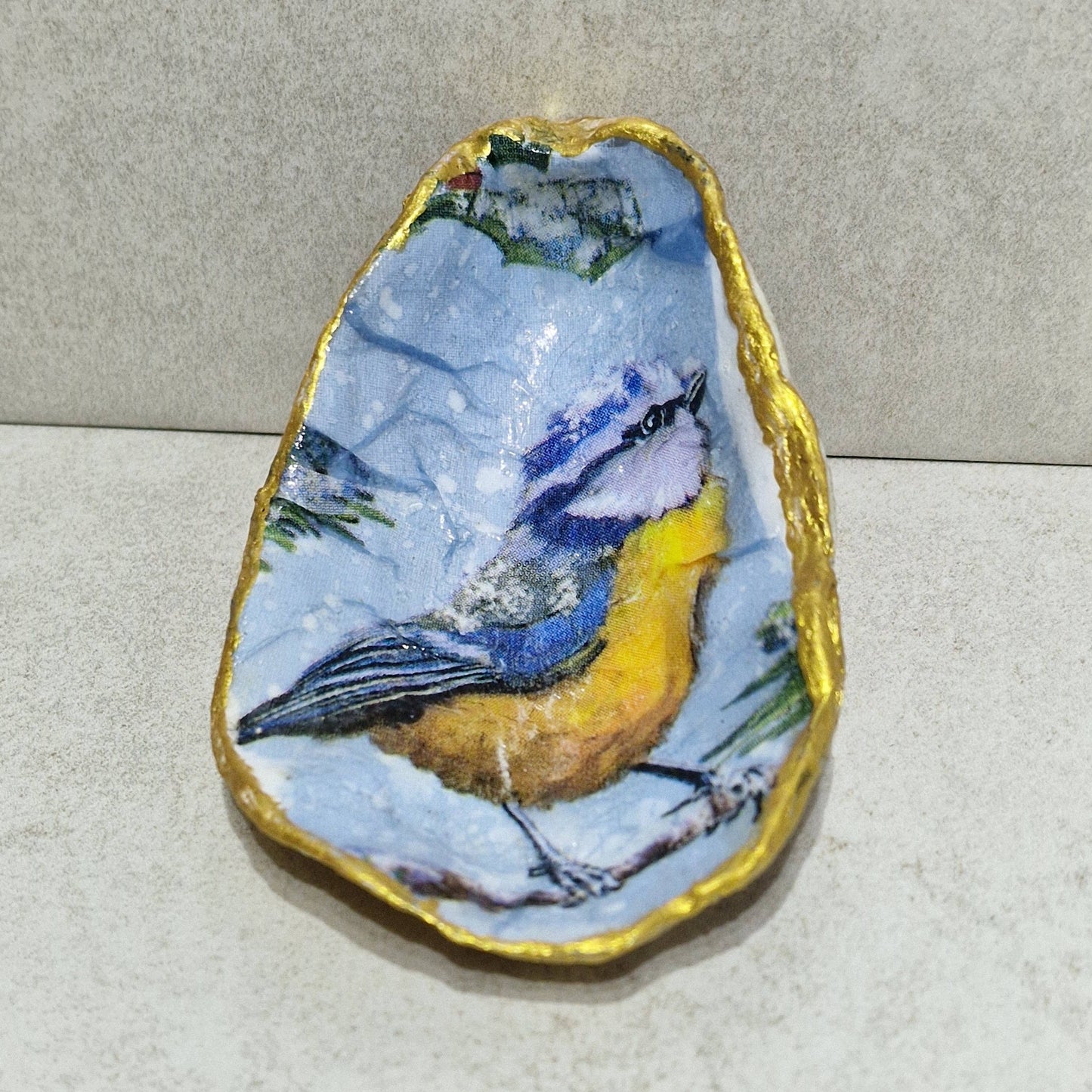 Winter Blue Tit Bird in Snow Branch Oyster Shell Trinket Dish