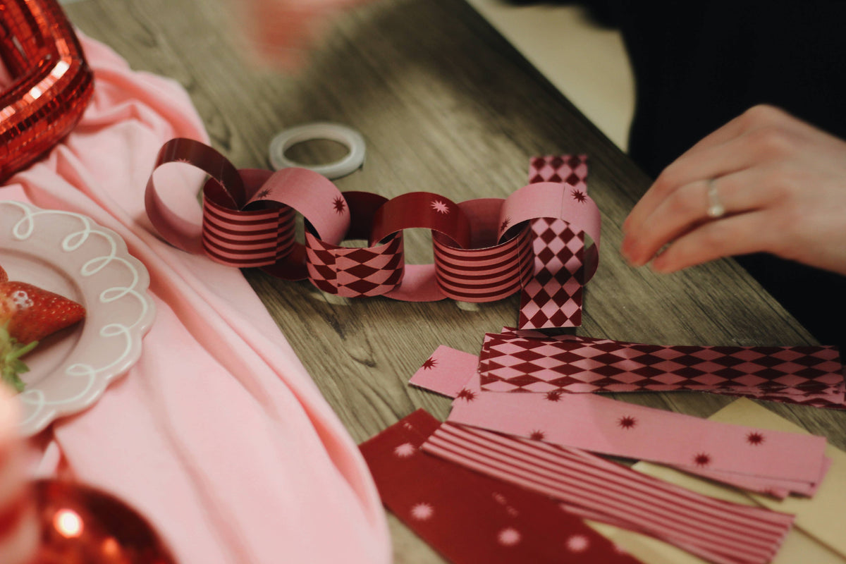 Berry & Blush | Paper Chain Kit Valentines Party Decor