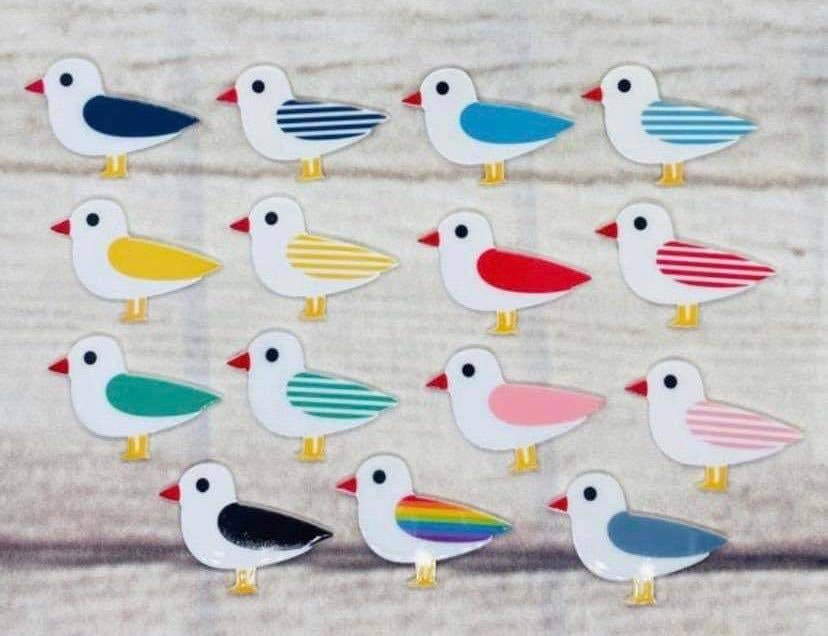 Jewells - Seagull or Puffin resin hair grip clip
