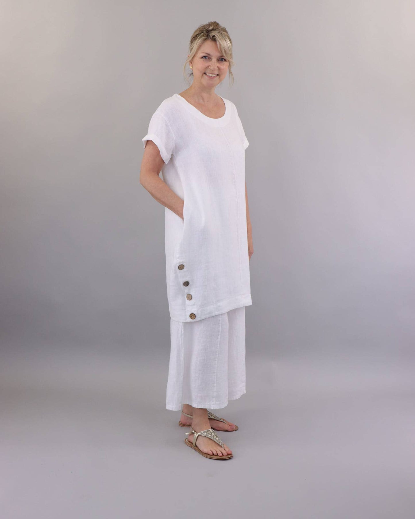 Cadenza Coconut Button Linen Dress: White