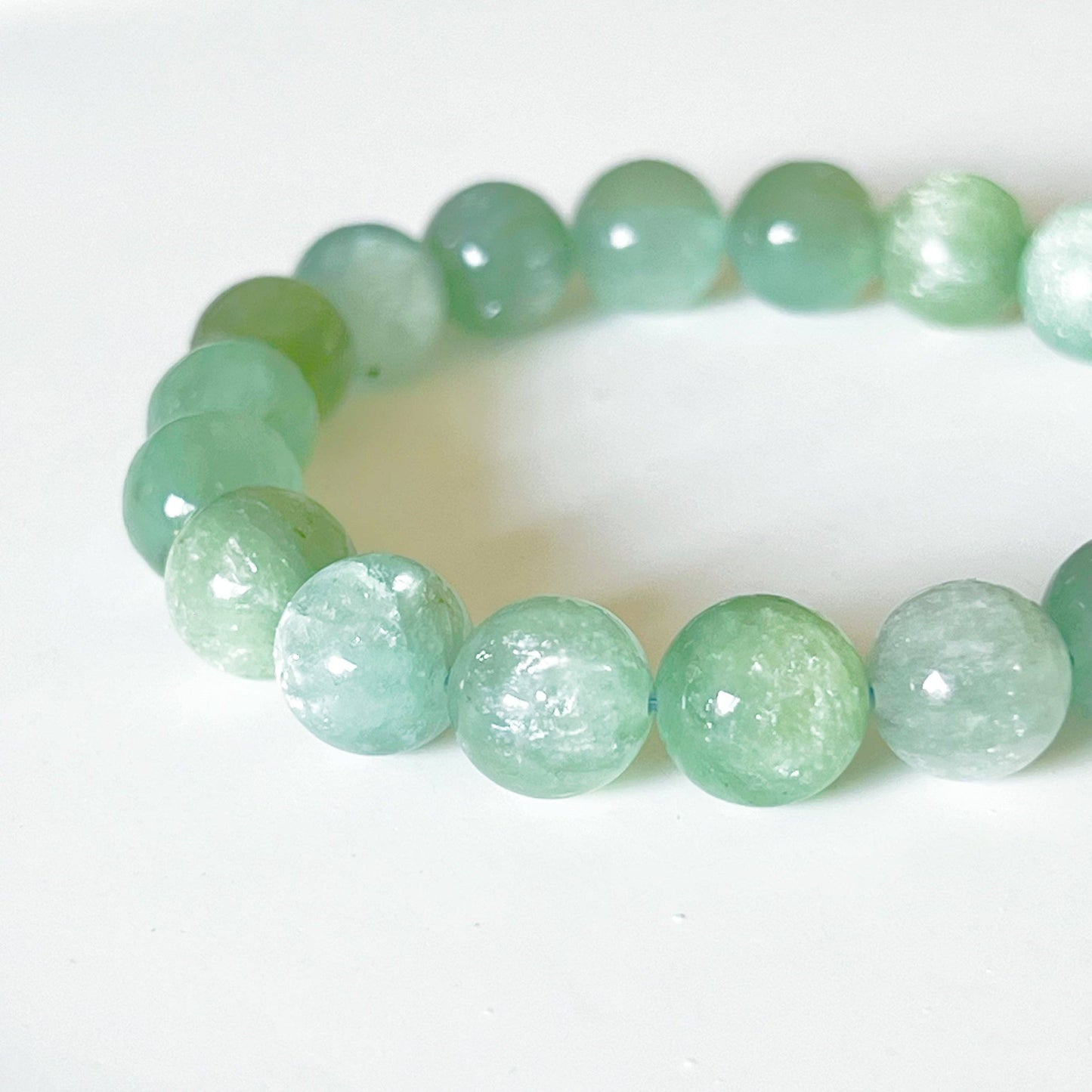 Ninaouity - Heart Chakra Light Green Lepidolite Crystal Bracelet